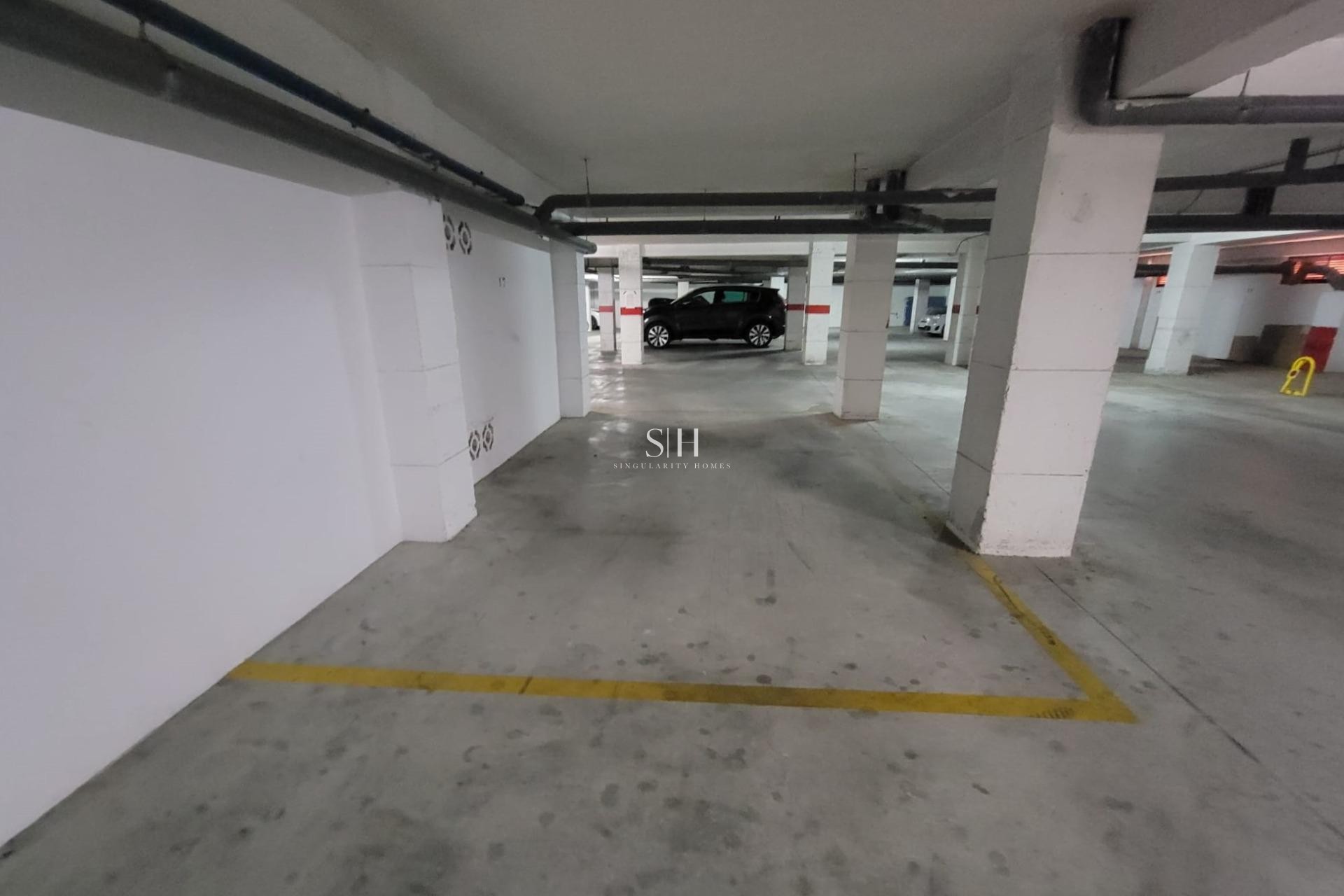 Resale - Apartment / flat - Torrevieja - Playa de los Locos