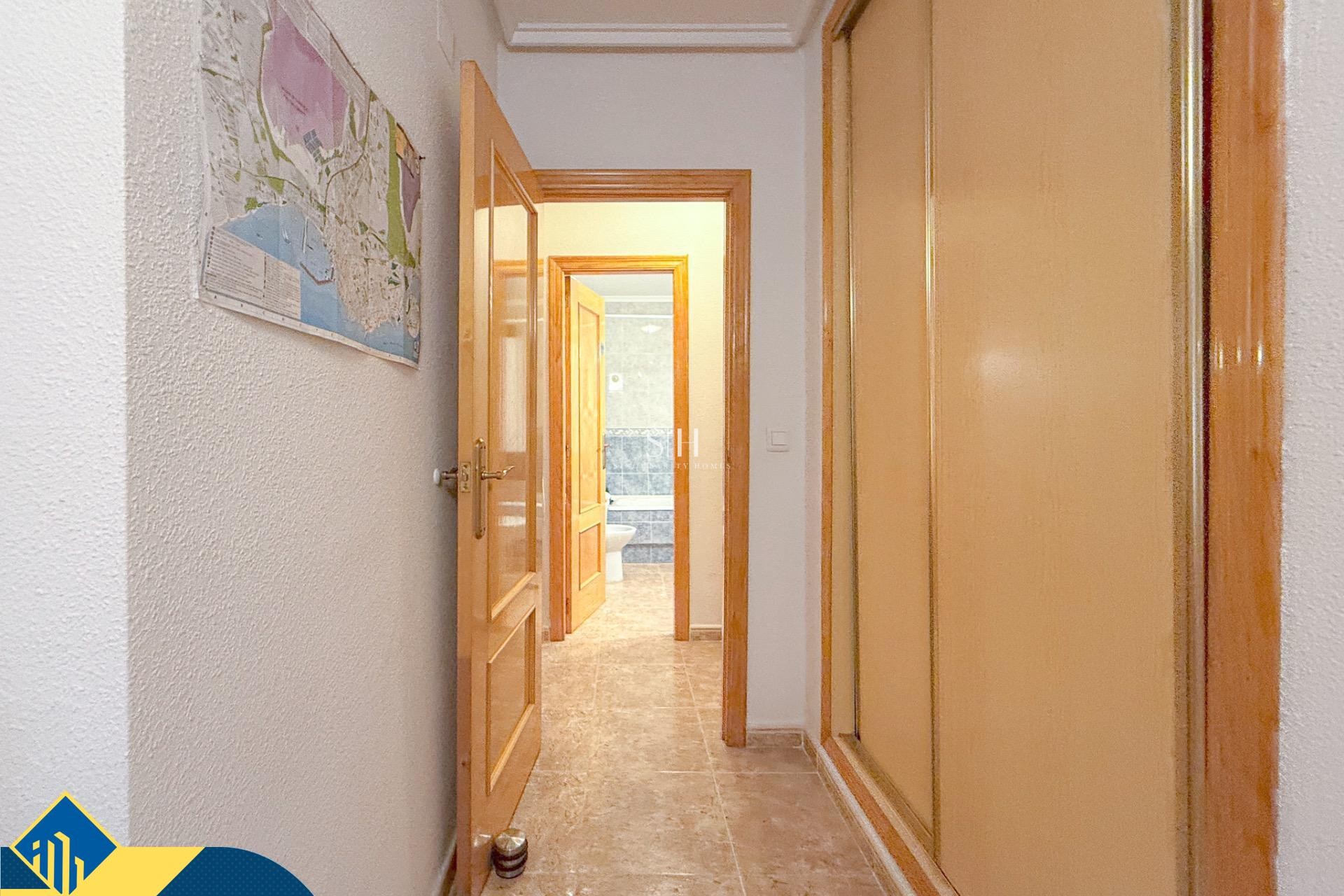 Resale - Apartment / flat - Torrevieja - Playa de los locos