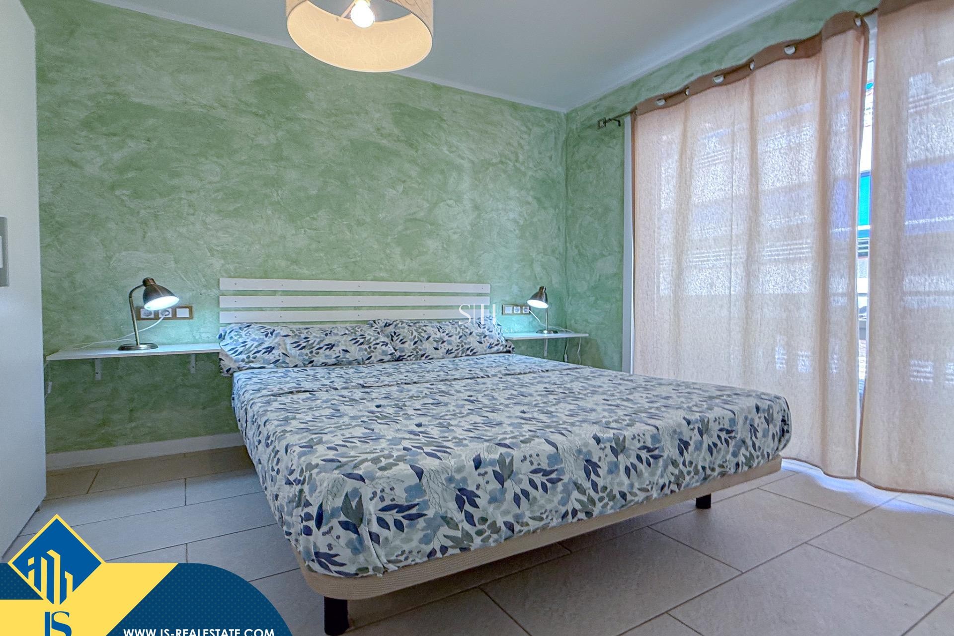 Resale - Apartment / flat - Torrevieja - Playa de los locos