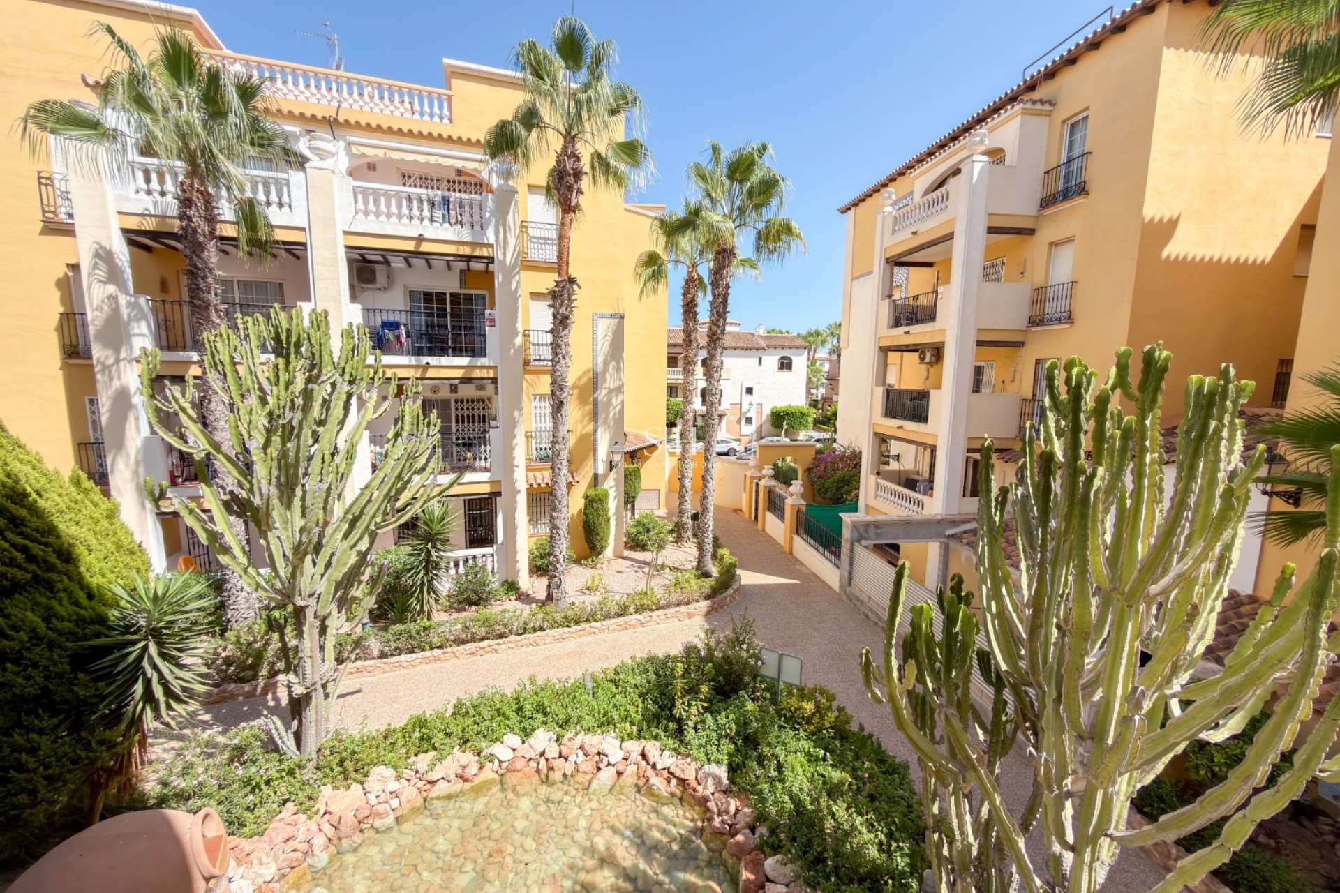 Resale - Apartment / flat - Torrevieja - Playa de los Locos