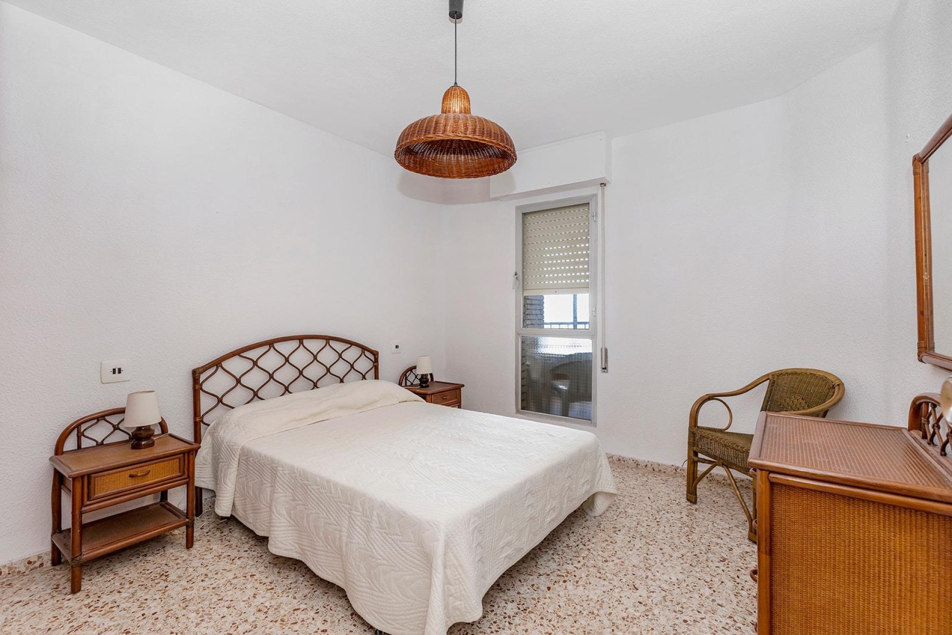 Resale - Apartment / flat - Torrevieja - Playa de los Locos