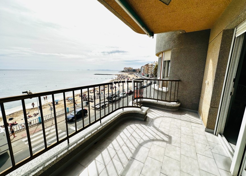 Resale - Apartment / flat - Torrevieja - Playa de los Locos