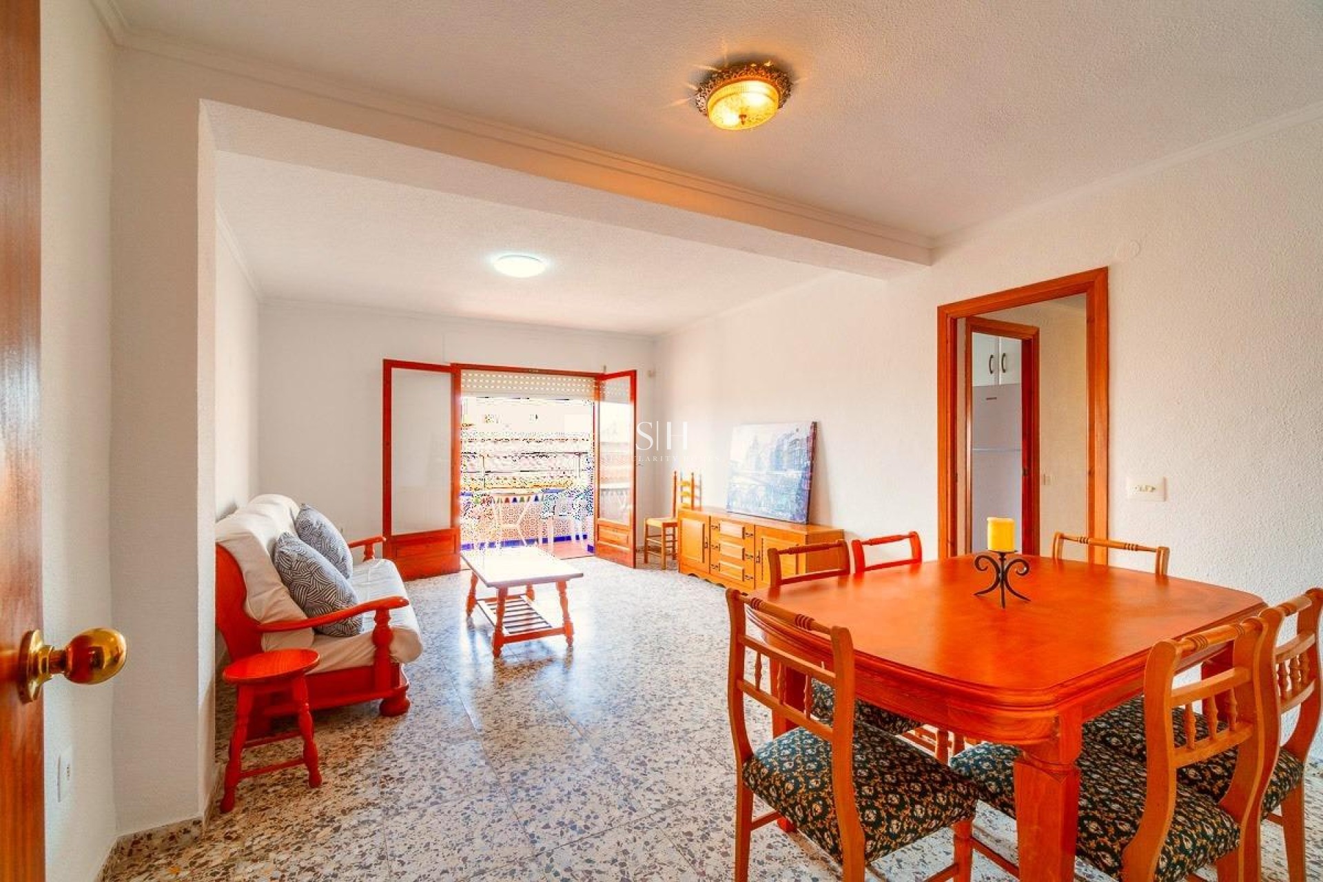 Resale - Apartment / flat - Torrevieja - Playa de los Naufragos
