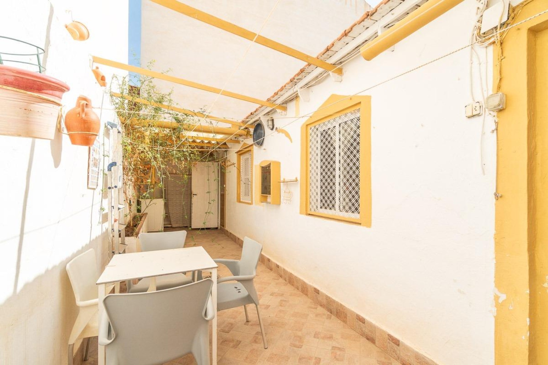 Resale - Apartment / flat - Torrevieja - Playa De Los Naufragos