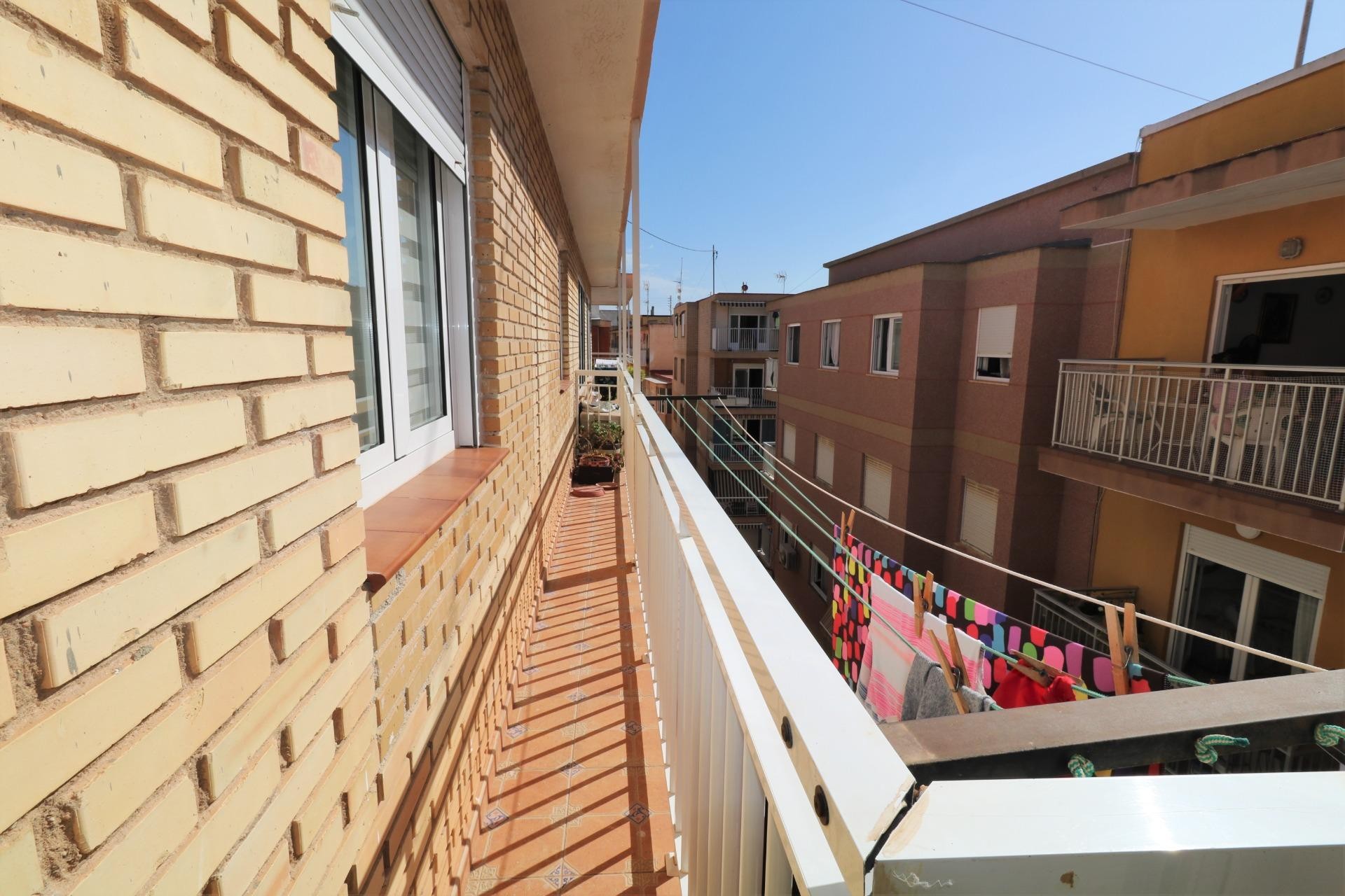 Resale - Apartment / flat - Torrevieja - Playa De Los Naufragos