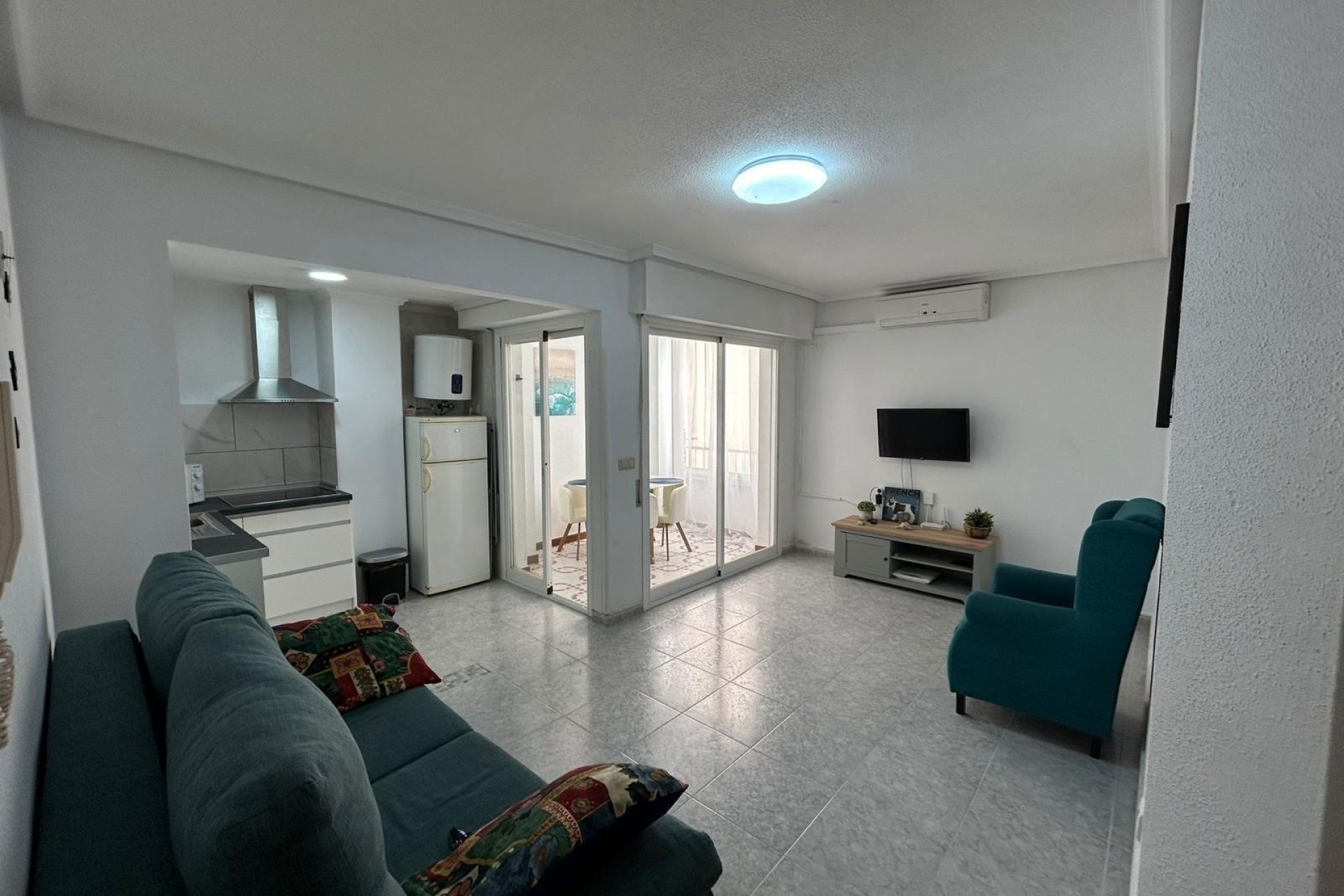 Resale - Apartment / flat - Torrevieja - Playa del Cura