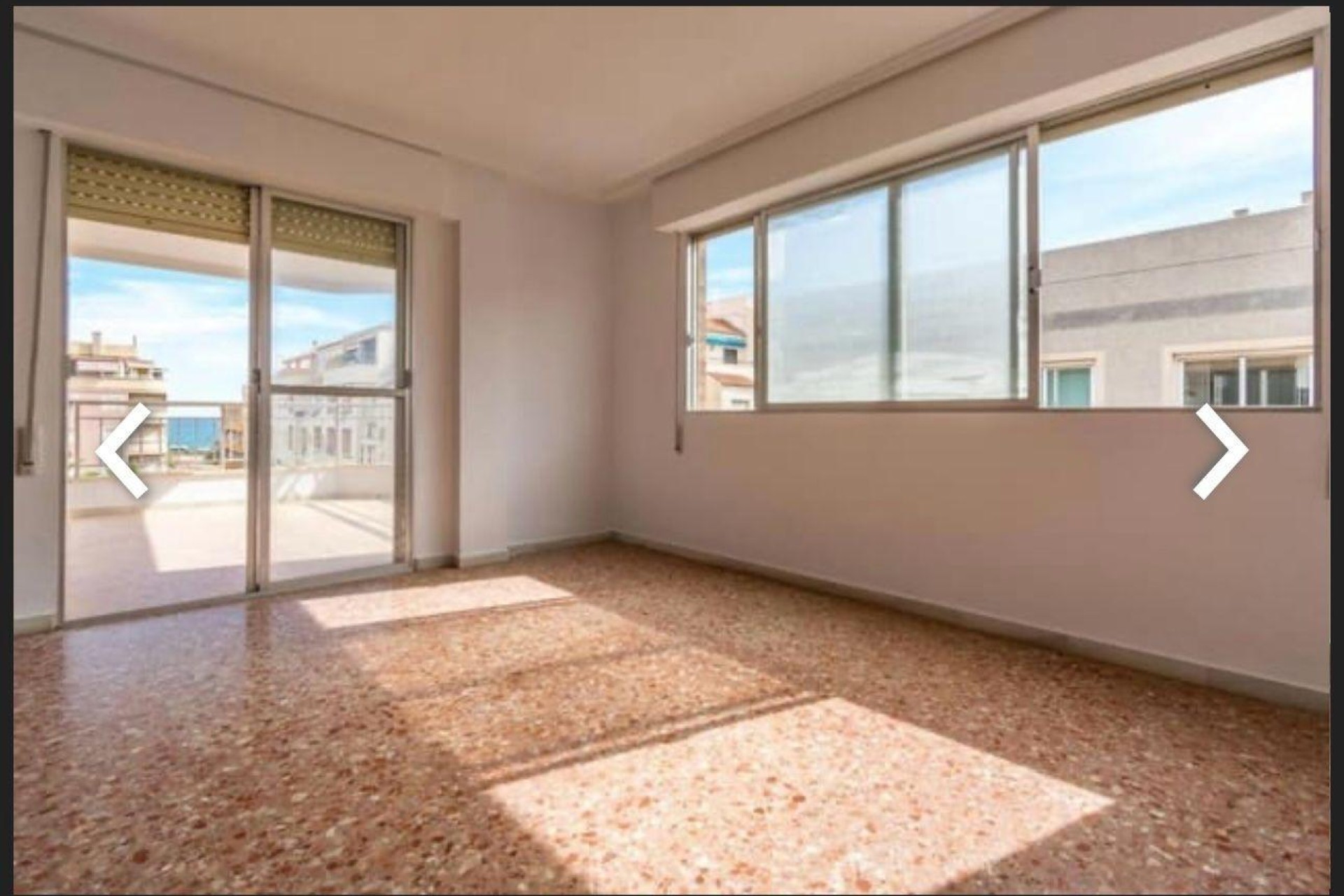 Resale - Apartment / flat - Torrevieja - Playa del Cura