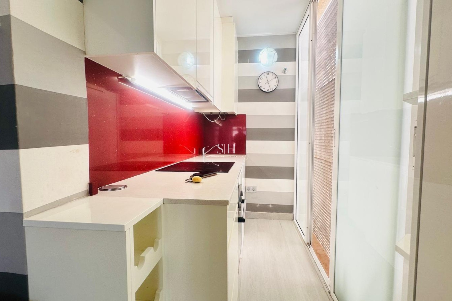 Resale - Apartment / flat - Torrevieja - Playa del Cura