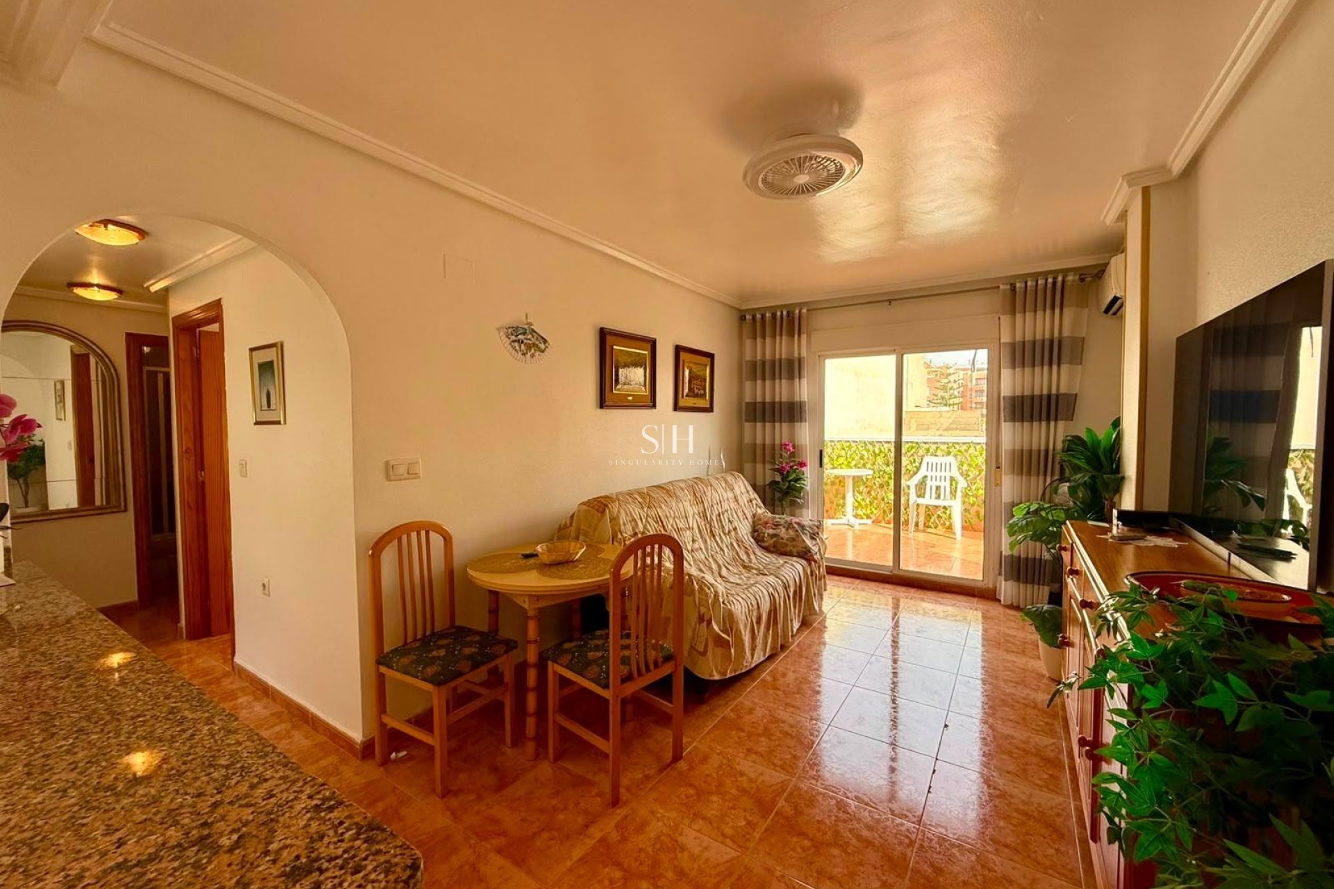 Resale - Apartment / flat - Torrevieja - Playa del Cura