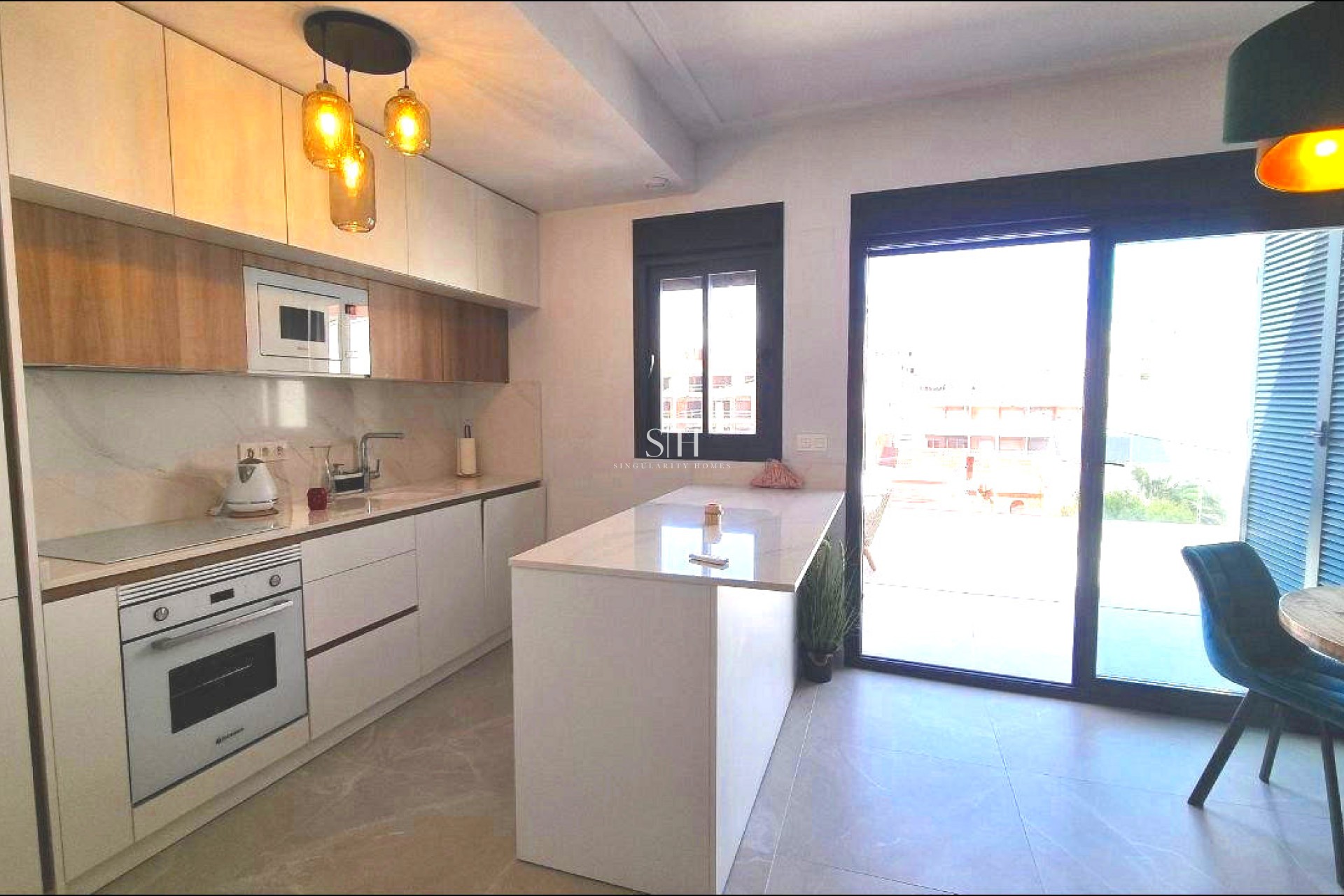 Resale - Apartment / flat - Torrevieja - Playa del Cura