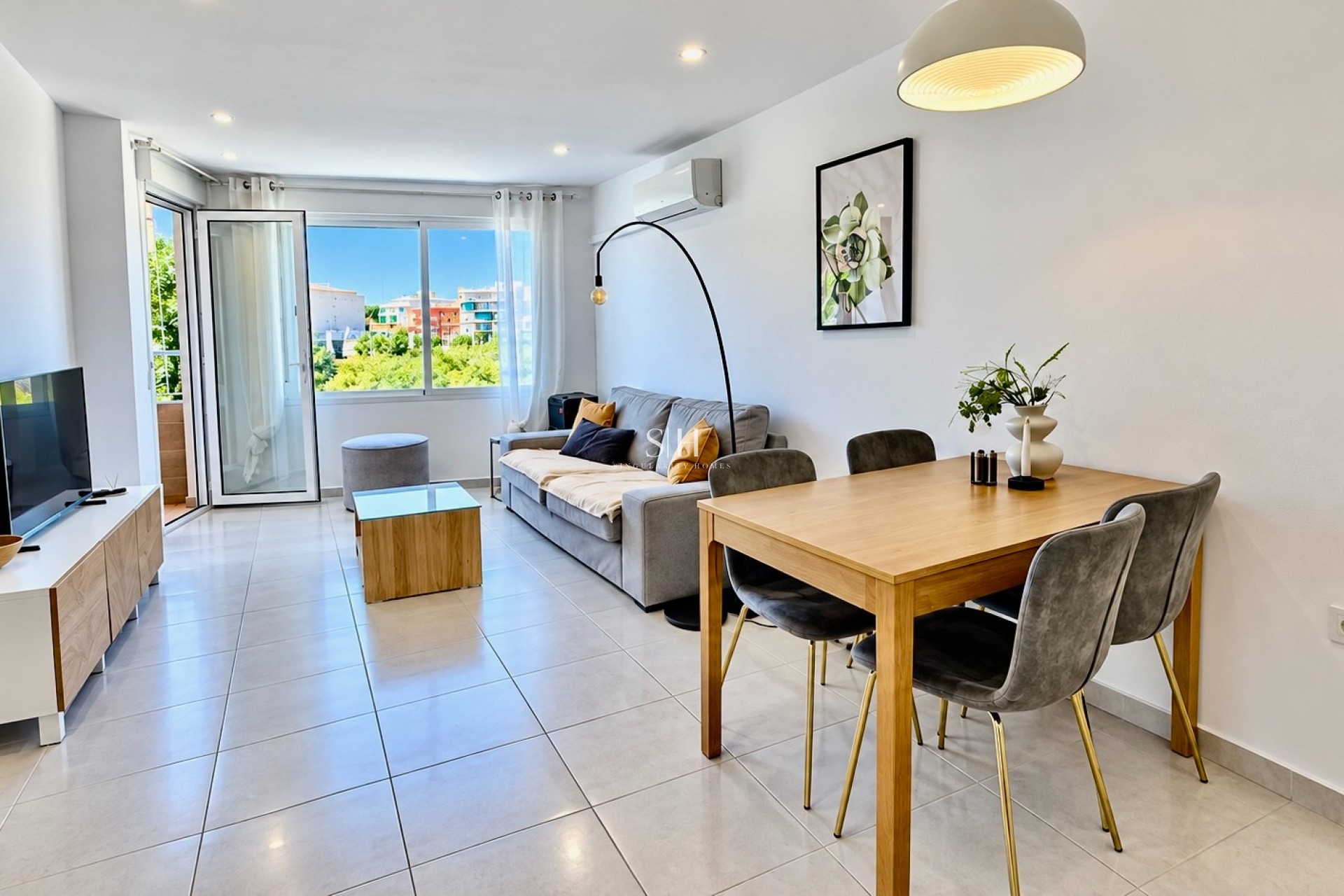 Resale - Apartment / flat - Torrevieja - Puerto
