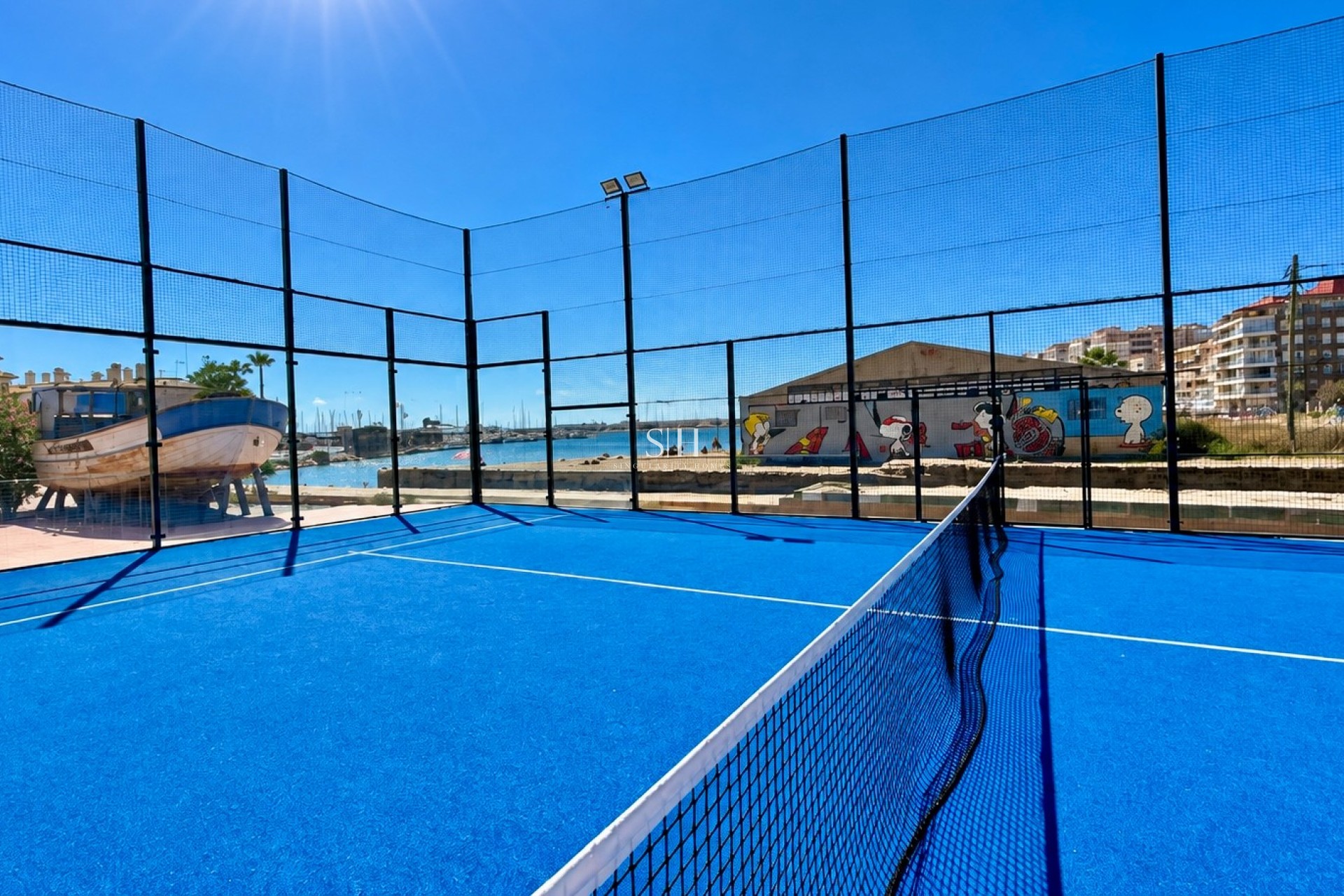 Resale - Apartment / flat - Torrevieja - Puerto