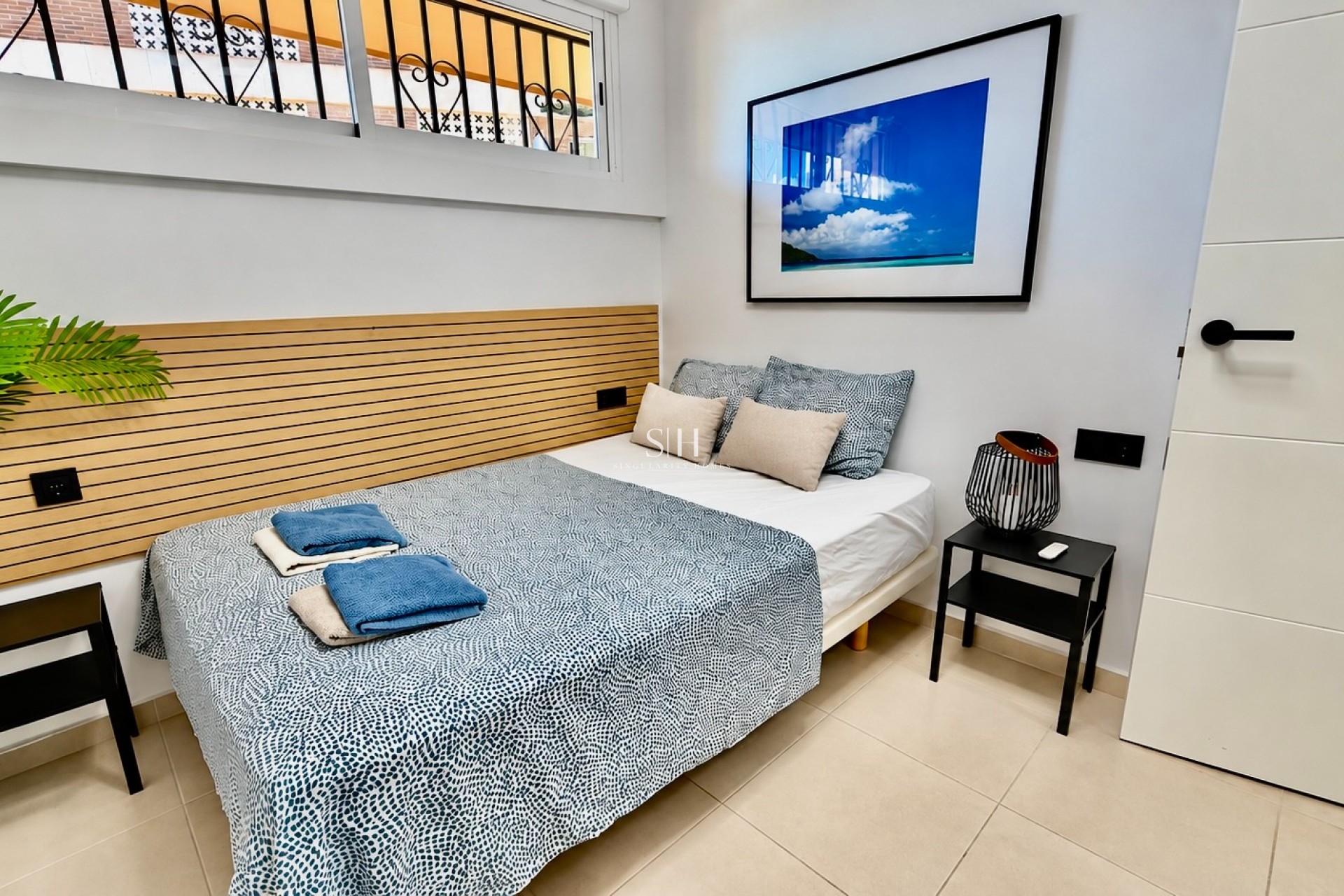 Resale - Apartment / flat - Torrevieja - Puerto