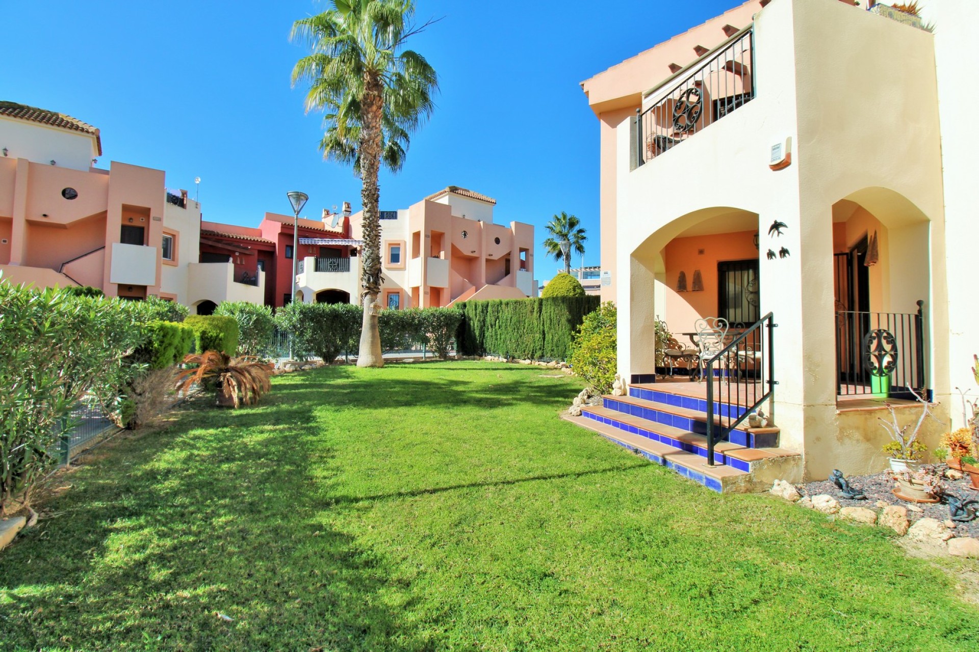 Resale - Apartment / flat - Torrevieja - Punta Prima