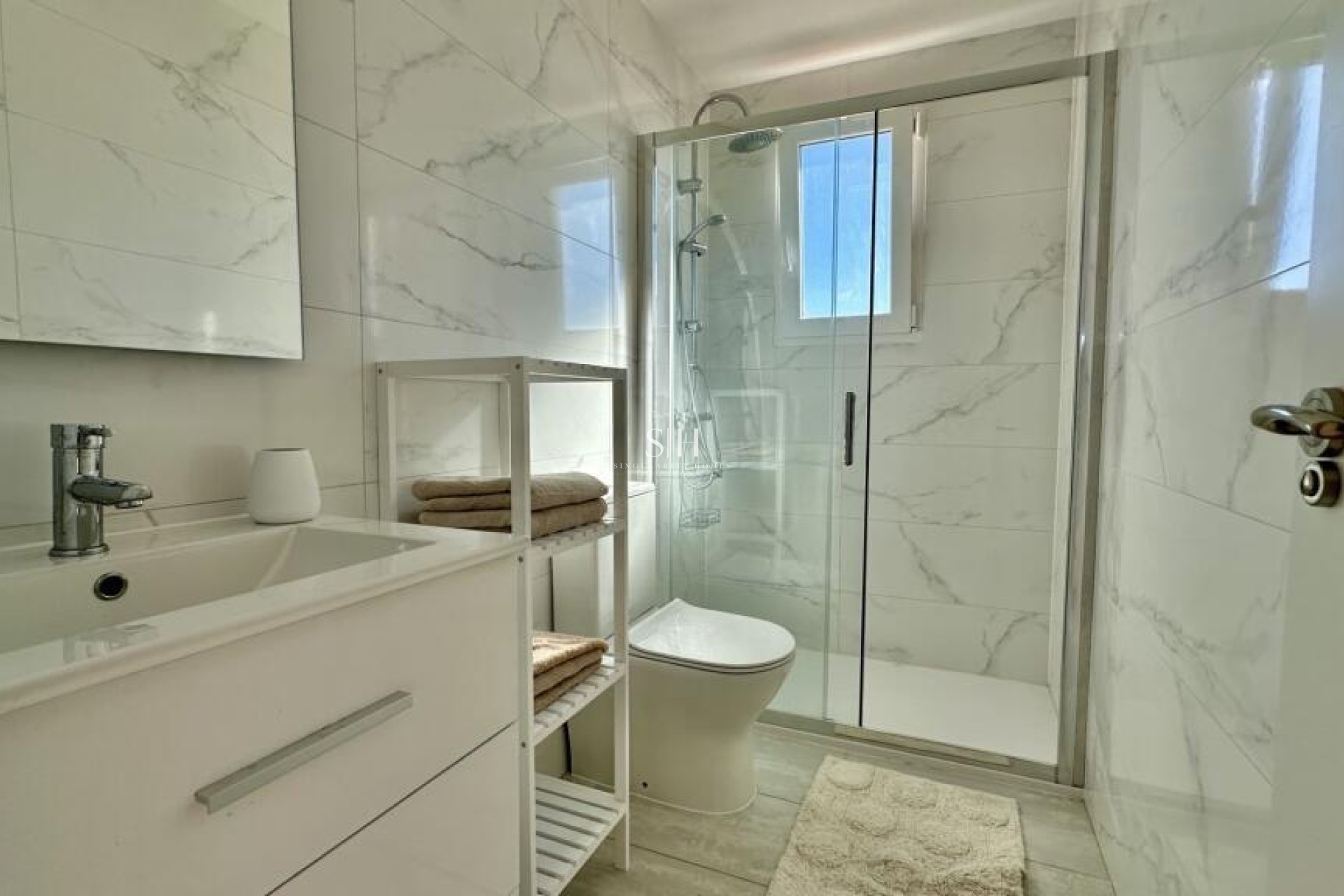 Resale - Apartment / flat - Torrevieja - Punta prima