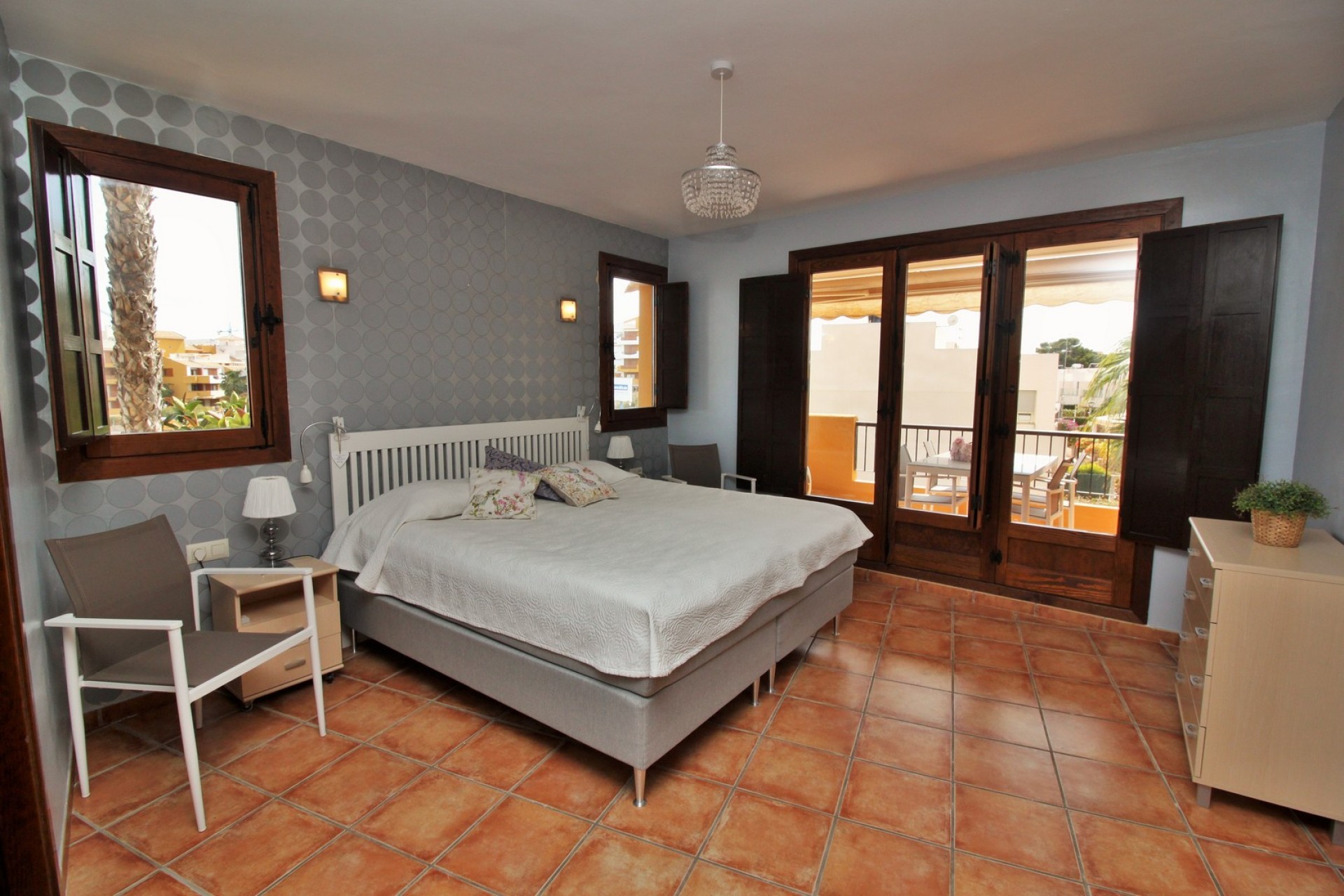 Resale - Apartment / flat - Torrevieja - Punta prima