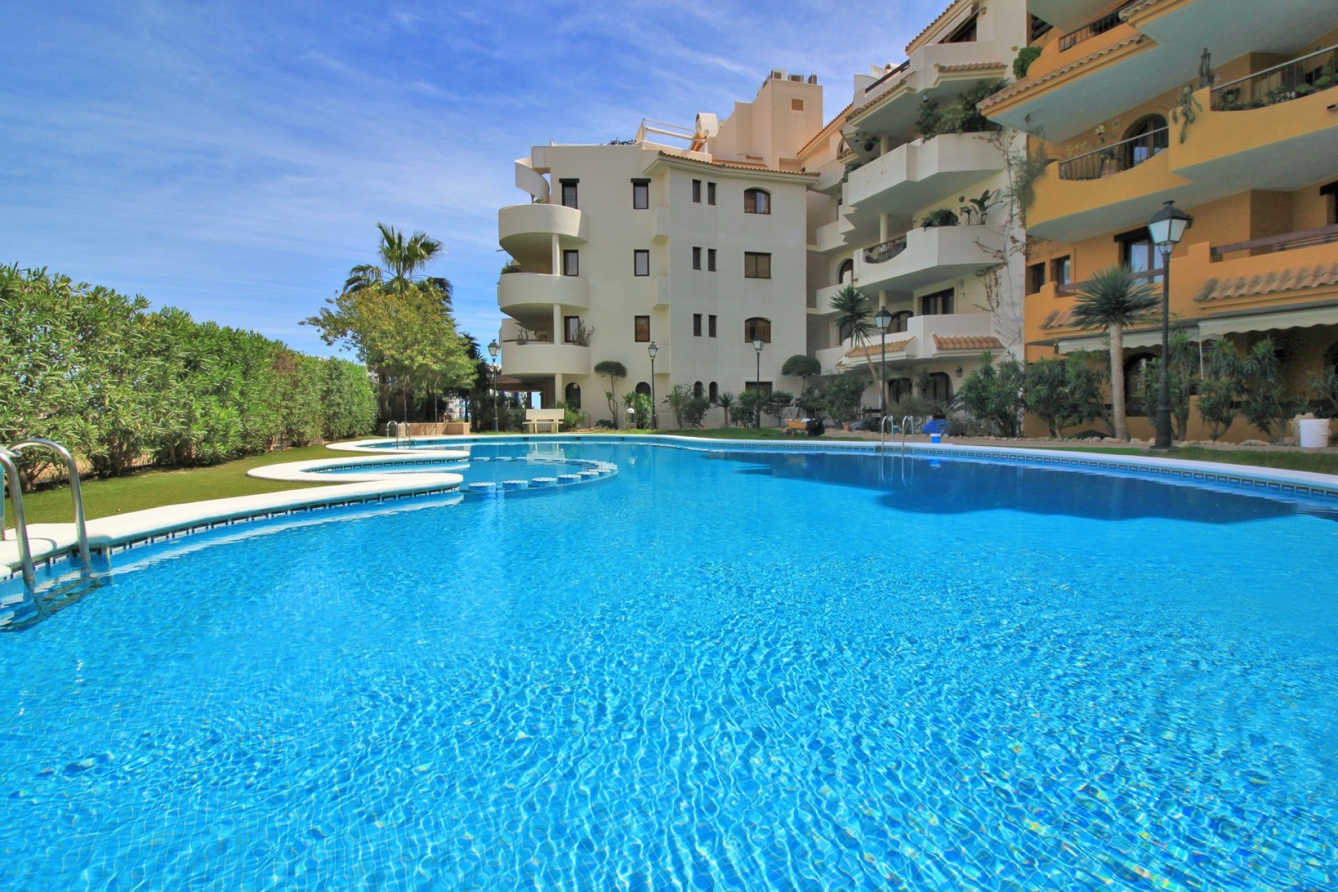 Resale - Apartment / flat - Torrevieja - Punta prima