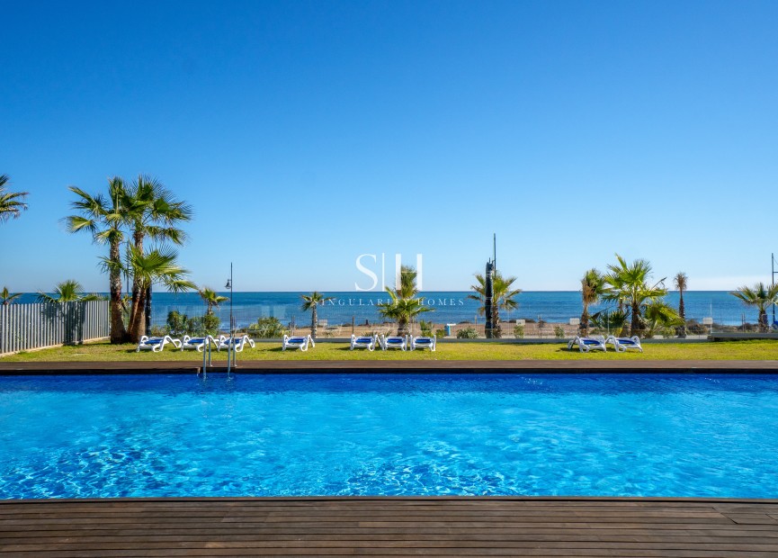 Resale - Apartment / flat - Torrevieja - Punta prima