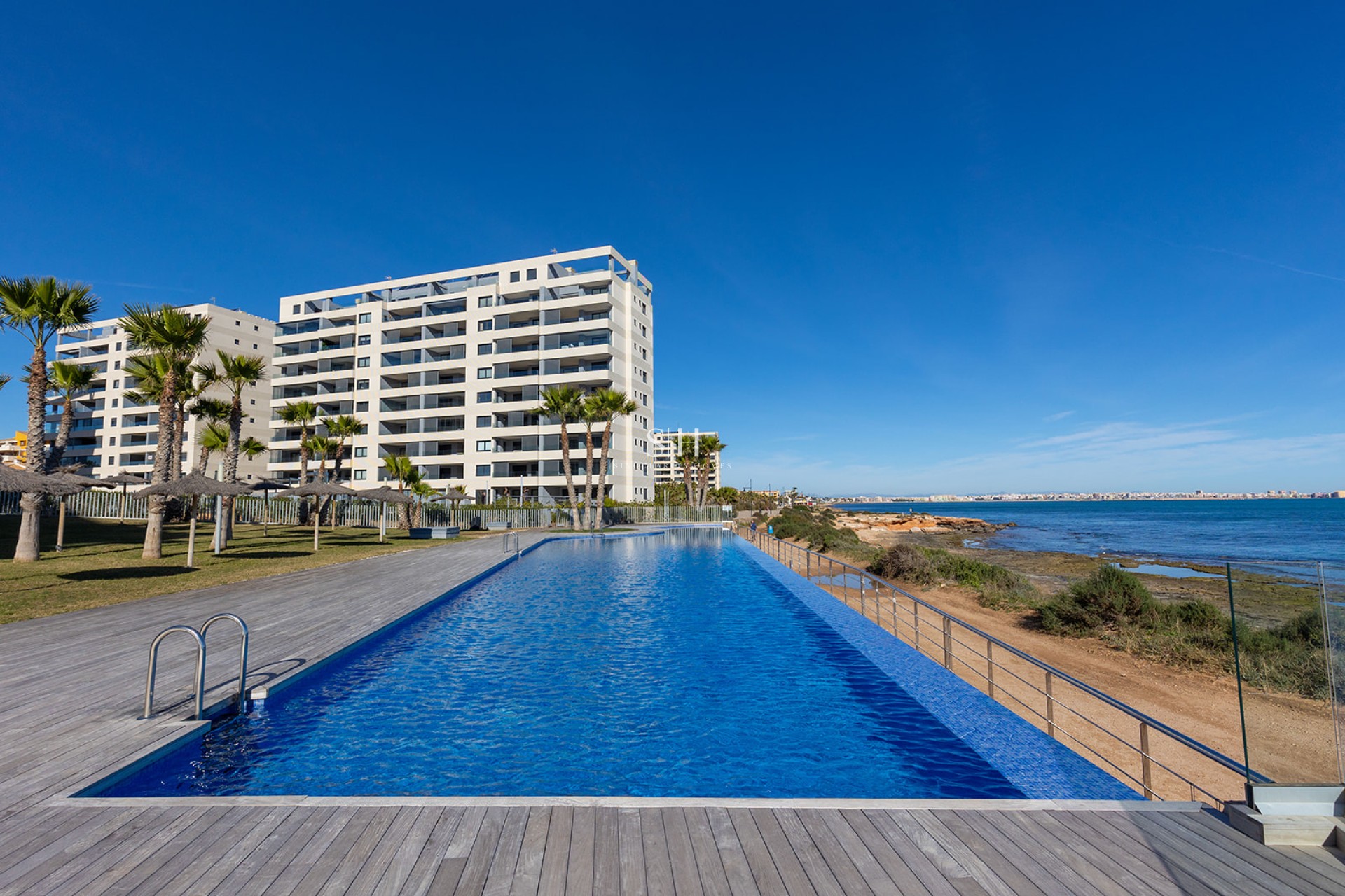Resale - Apartment / flat - Torrevieja - Punta prima