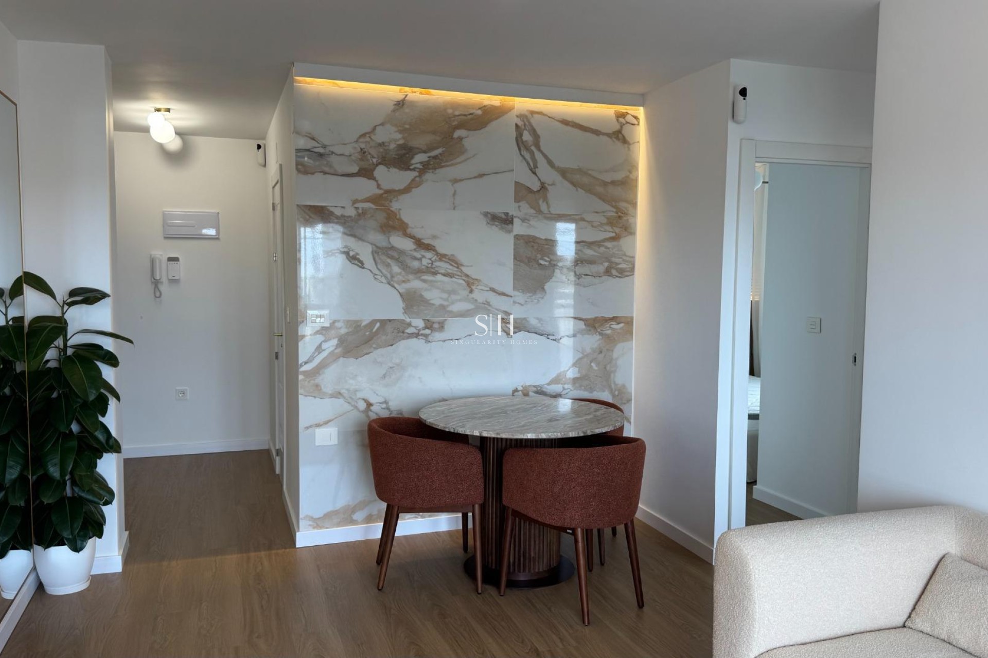 Resale - Apartment / flat - Torrevieja - Punta prima