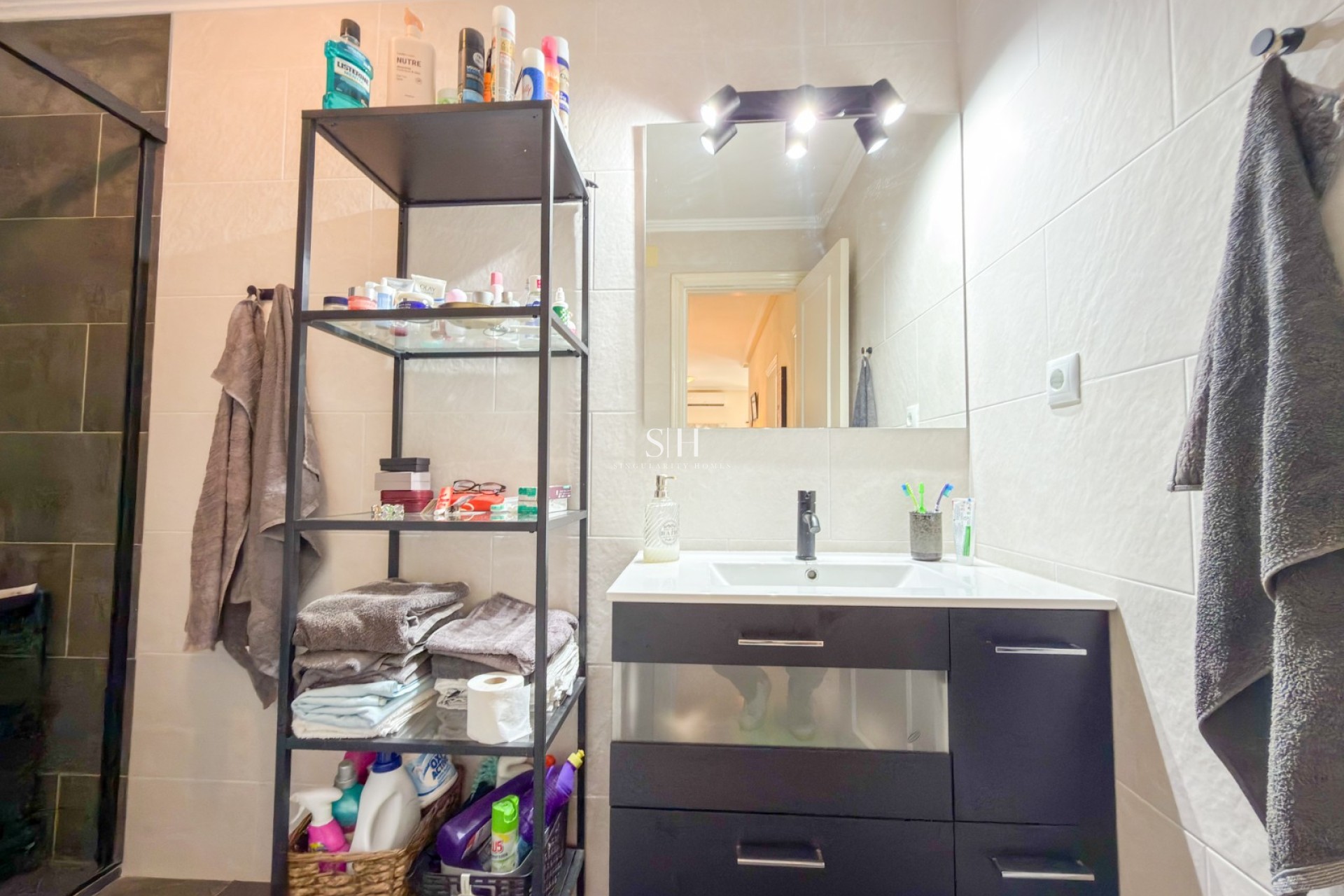 Resale - Apartment / flat - Torrevieja - Punta Prima