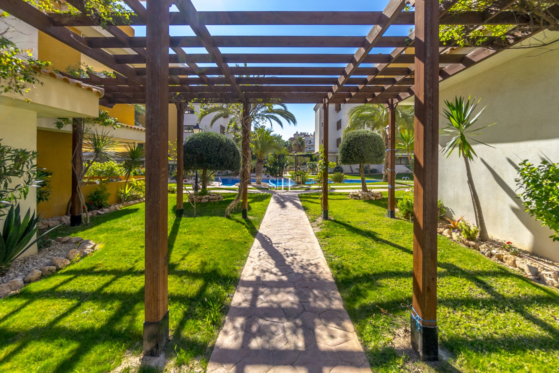 Resale - Apartment / flat - Torrevieja - Punta prima