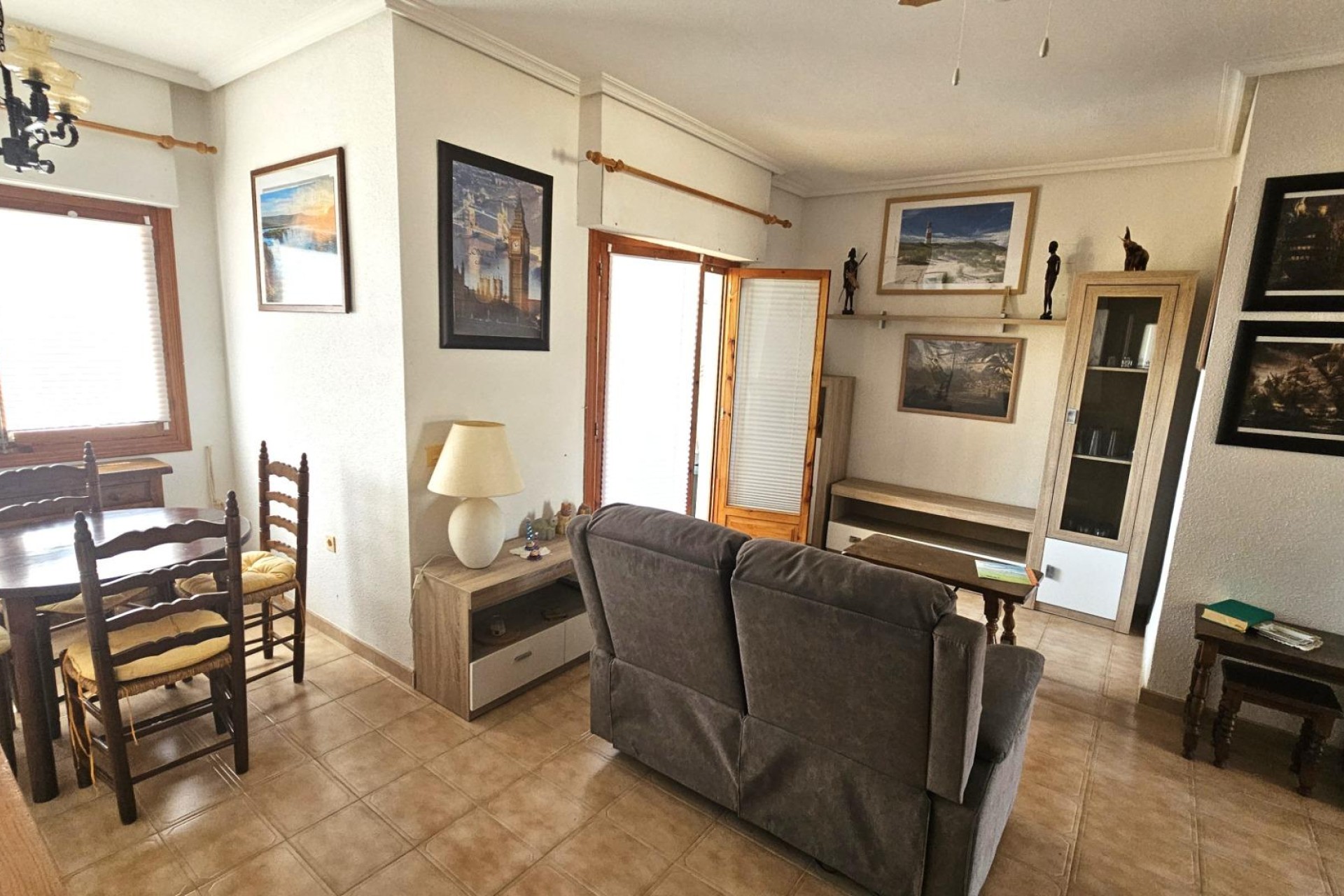 Resale - Apartment / flat - Torrevieja - Punta prima