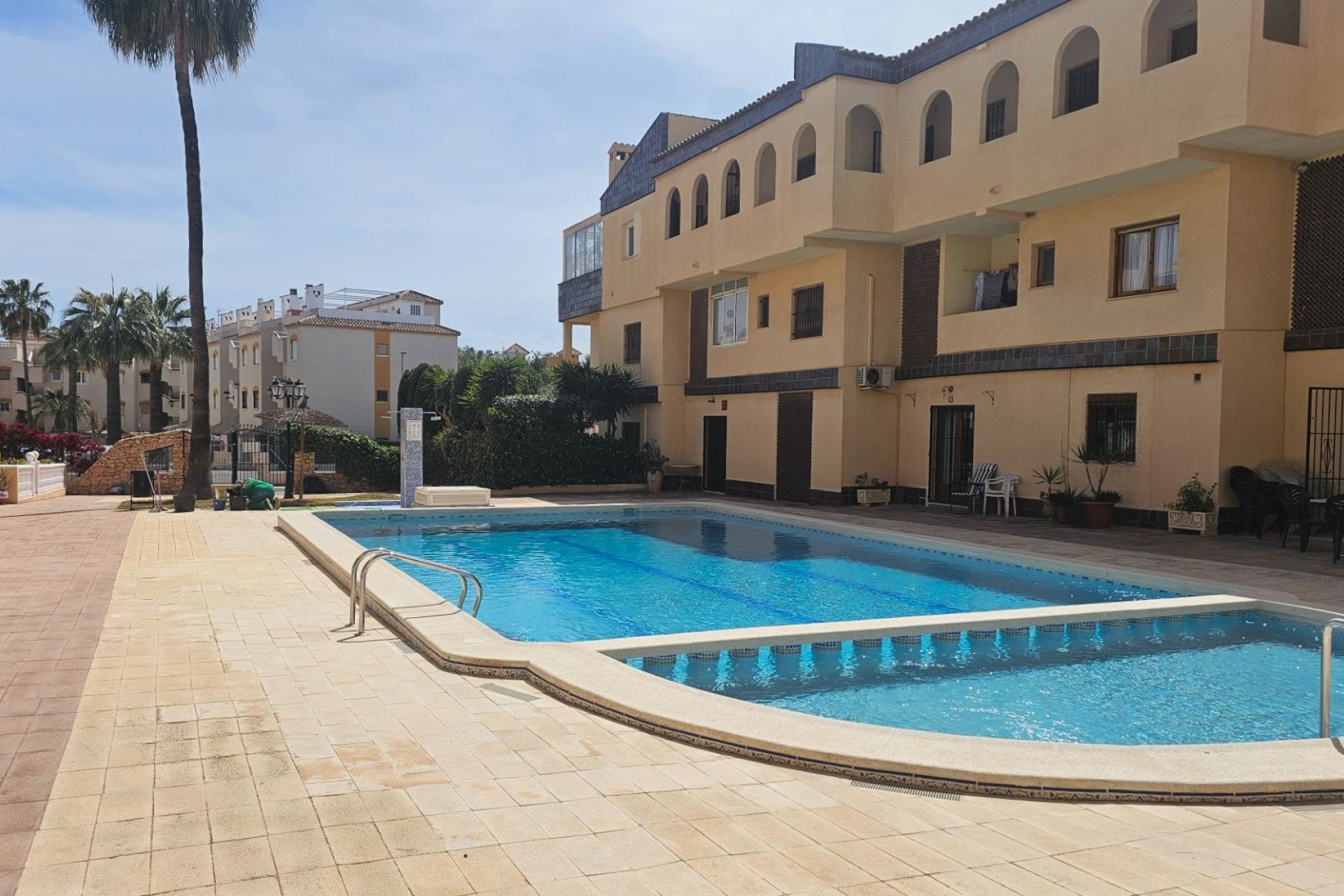 Resale - Apartment / flat - Torrevieja - Punta prima