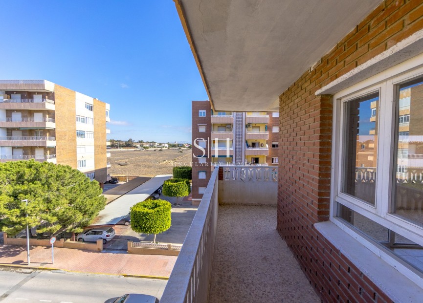Resale - Apartment / flat - Torrevieja - Rocio Del Mar