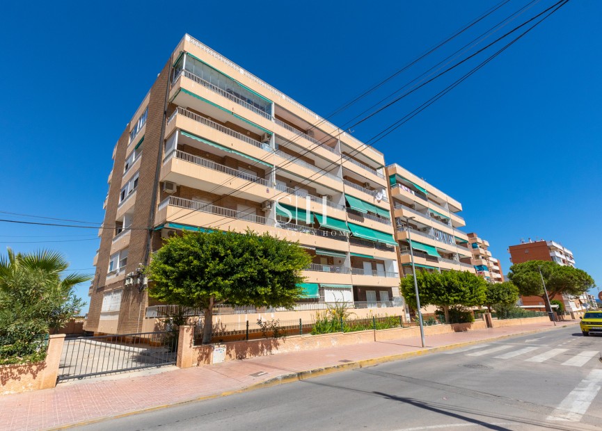 Resale - Apartment / flat - Torrevieja - Rocio Del Mar