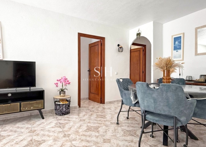 Resale - Apartment / flat - Torrevieja - Torrelamata - La Mata