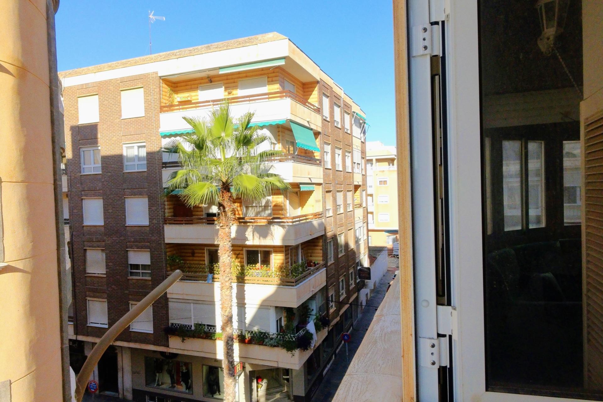 Resale - Apartment / flat - Torrevieja - torrevieja