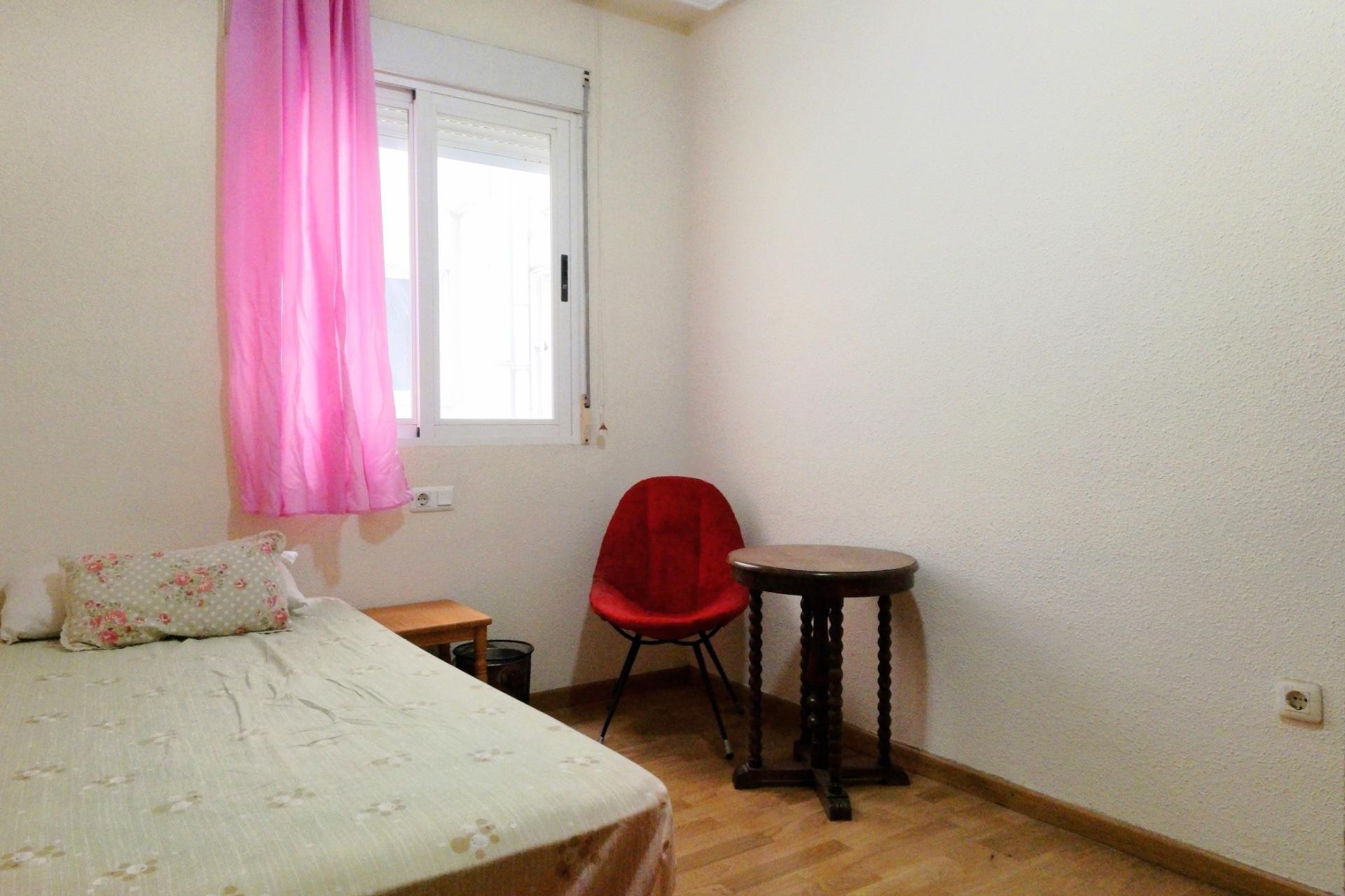 Resale - Apartment / flat - Torrevieja - torrevieja