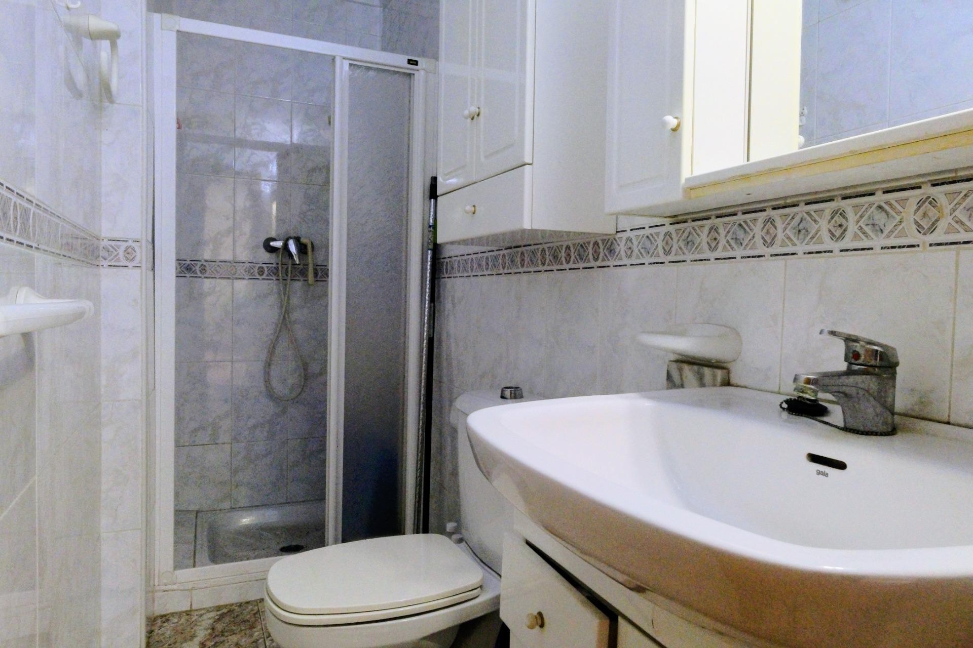 Resale - Apartment / flat - Torrevieja - torrevieja