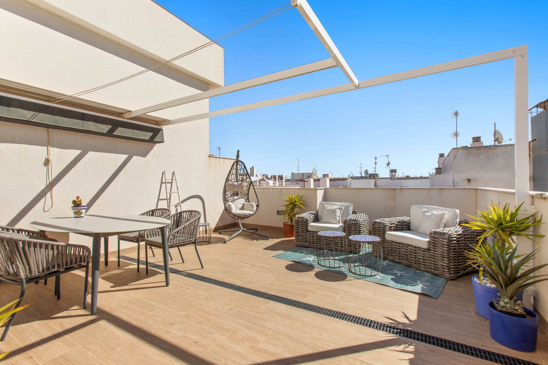 Resale - Apartment / flat - Torrevieja - Torrevieja*