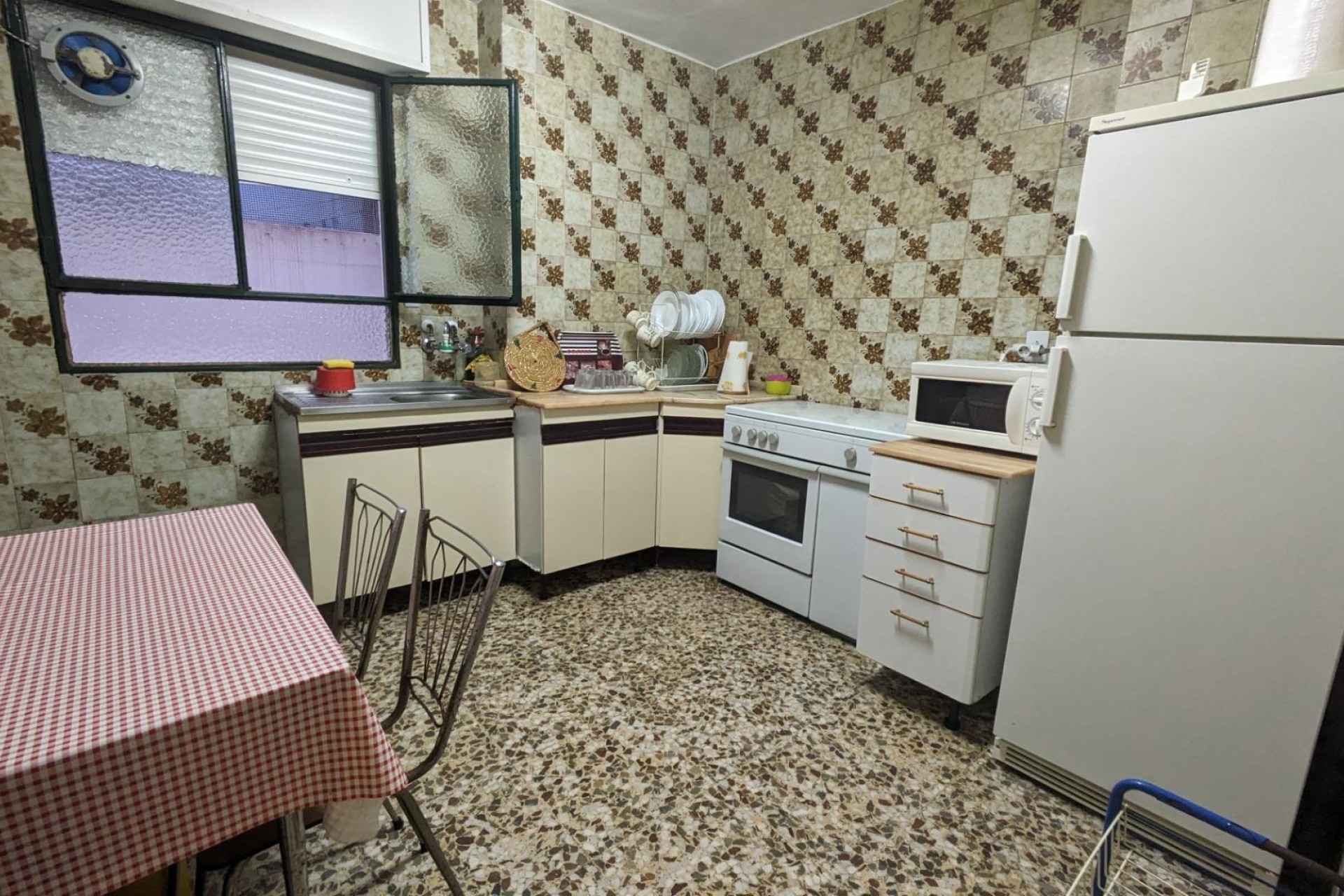 Resale - Apartment / flat - Torrevieja - torrevieja