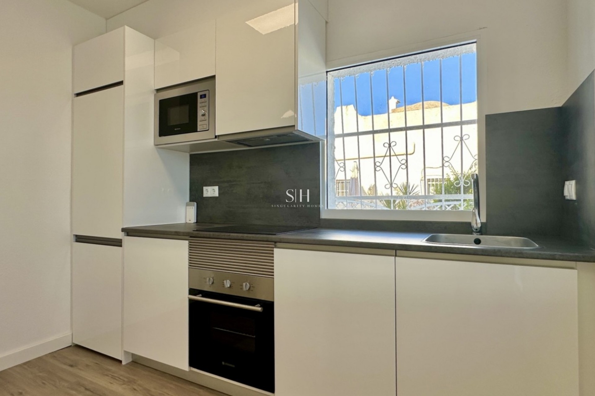 Resale - Bungalow - Orihuela Costa - Costa Blanca