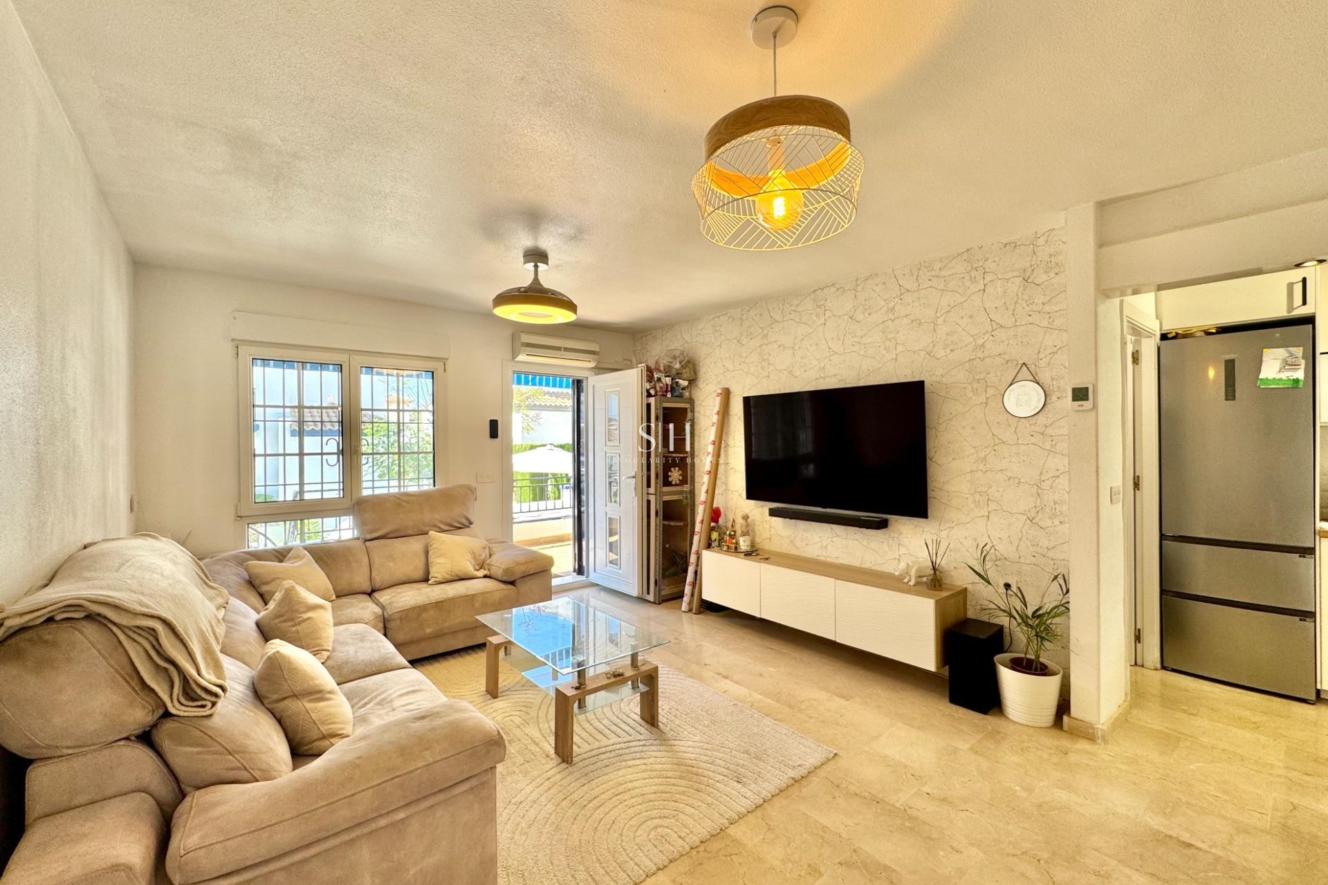 Resale - Bungalow - Orihuela Costa - Las Filipinas