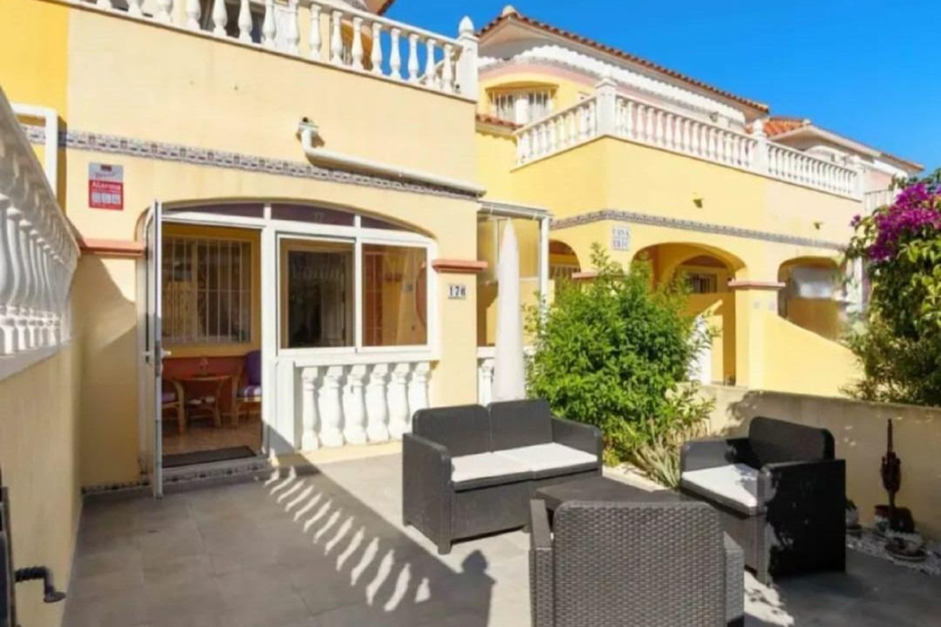 Resale - Bungalow - Orihuela Costa - Lomas de Cabo Roig