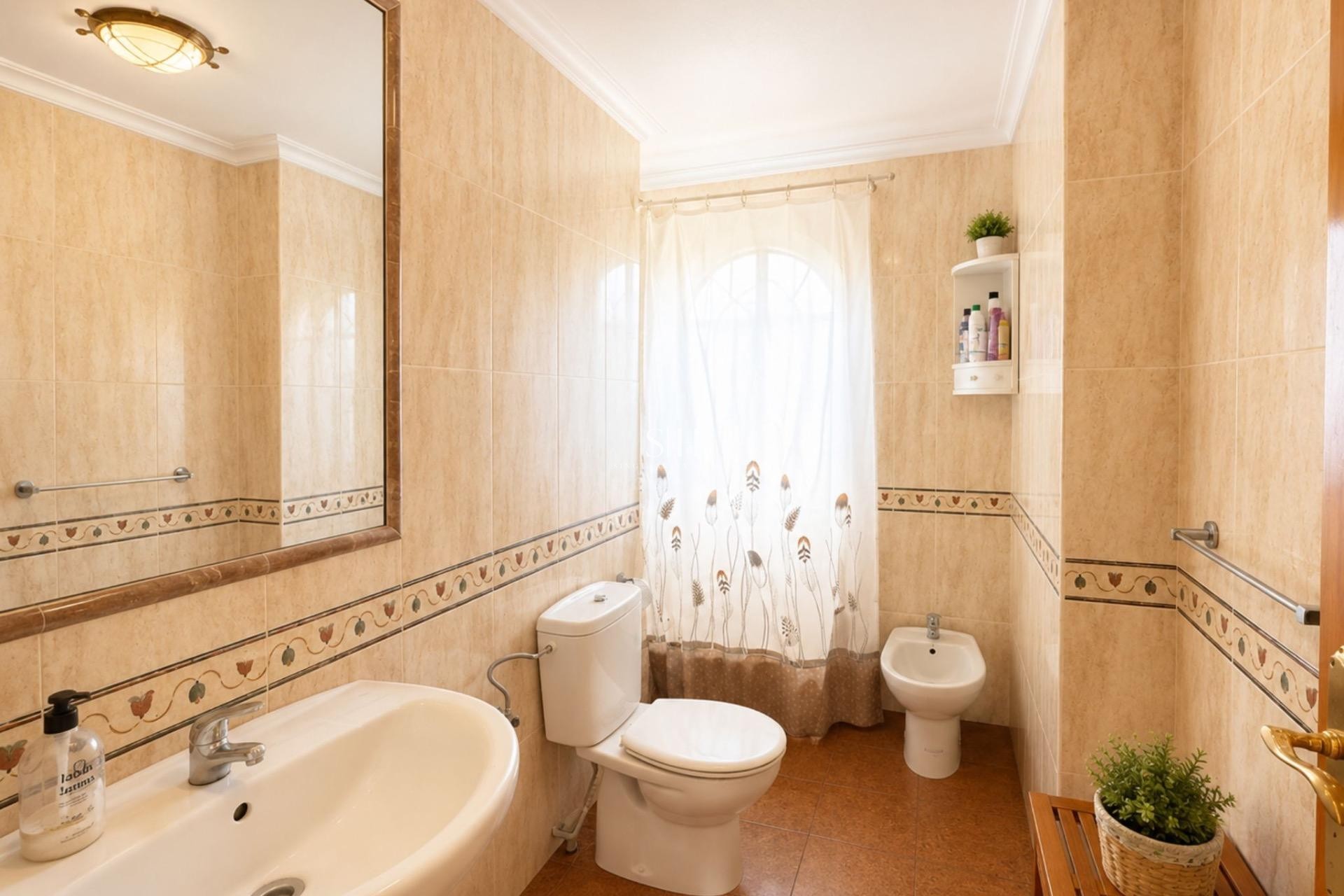 Resale - Bungalow - Orihuela Costa - Lomas de Cabo Roig