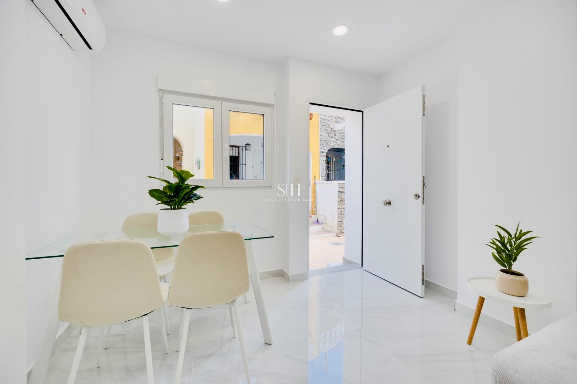 Resale - Bungalow - Orihuela Costa - Los Almendros - La Florida