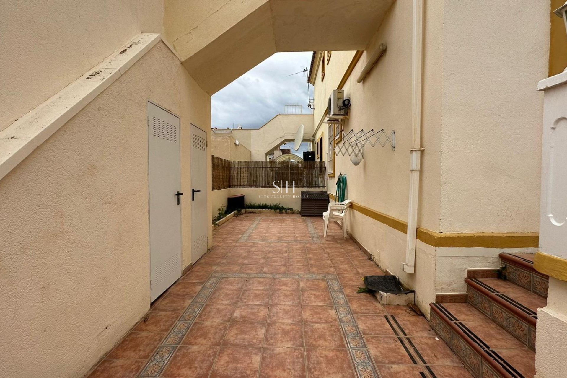 Resale - Bungalow - Orihuela Costa - Los Almendros-la Florida