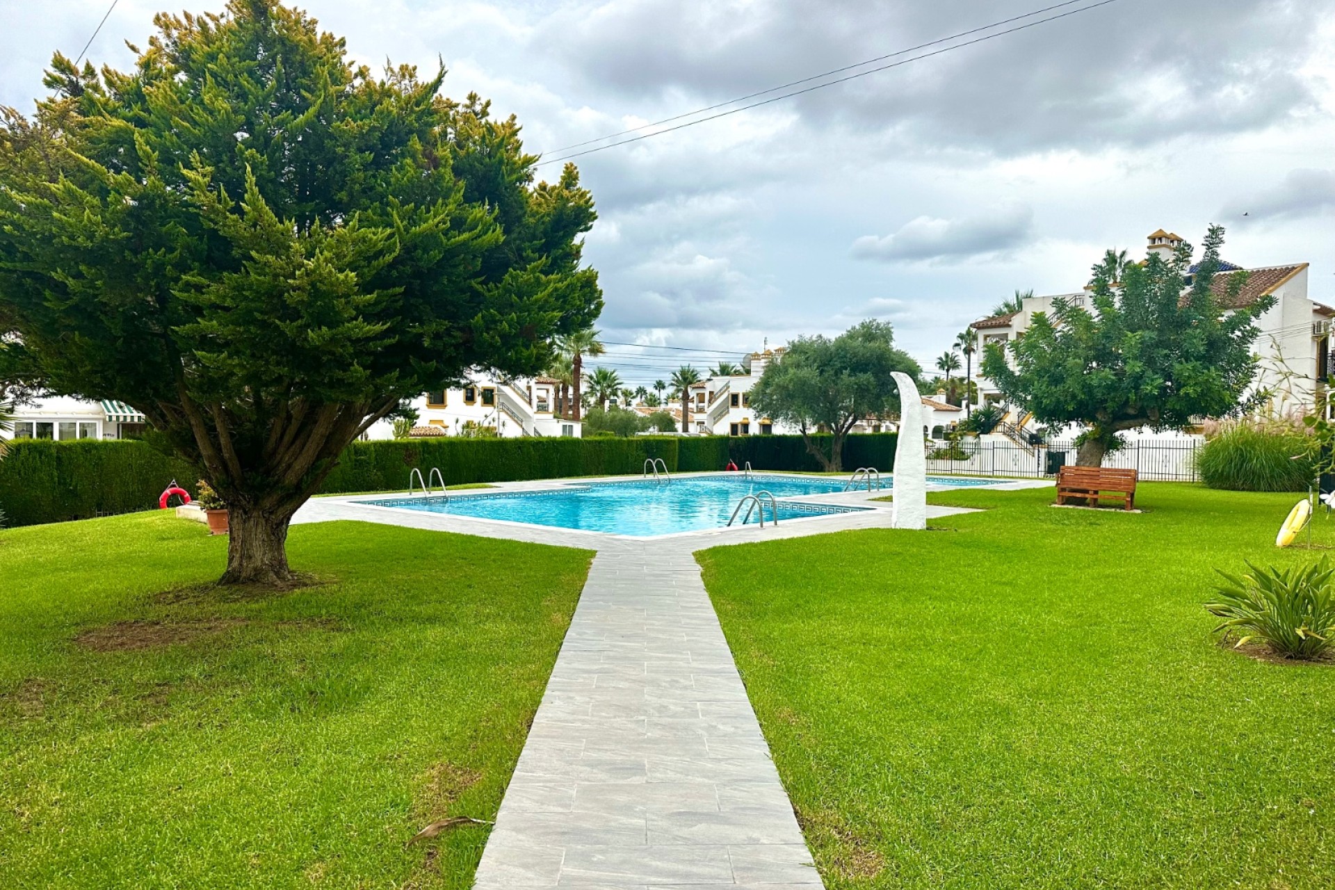 Resale - Bungalow - Orihuela Costa - Los Dolses