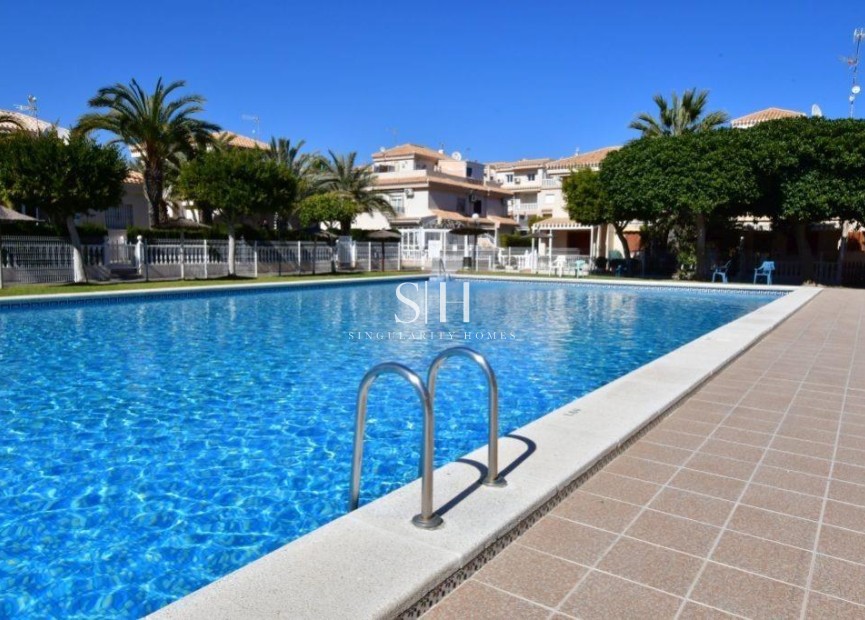 Resale - Bungalow - Orihuela Costa - Playa Flamenca
