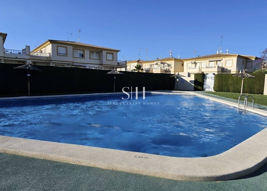 Resale - Bungalow - Orihuela Costa - Playa Flamenca