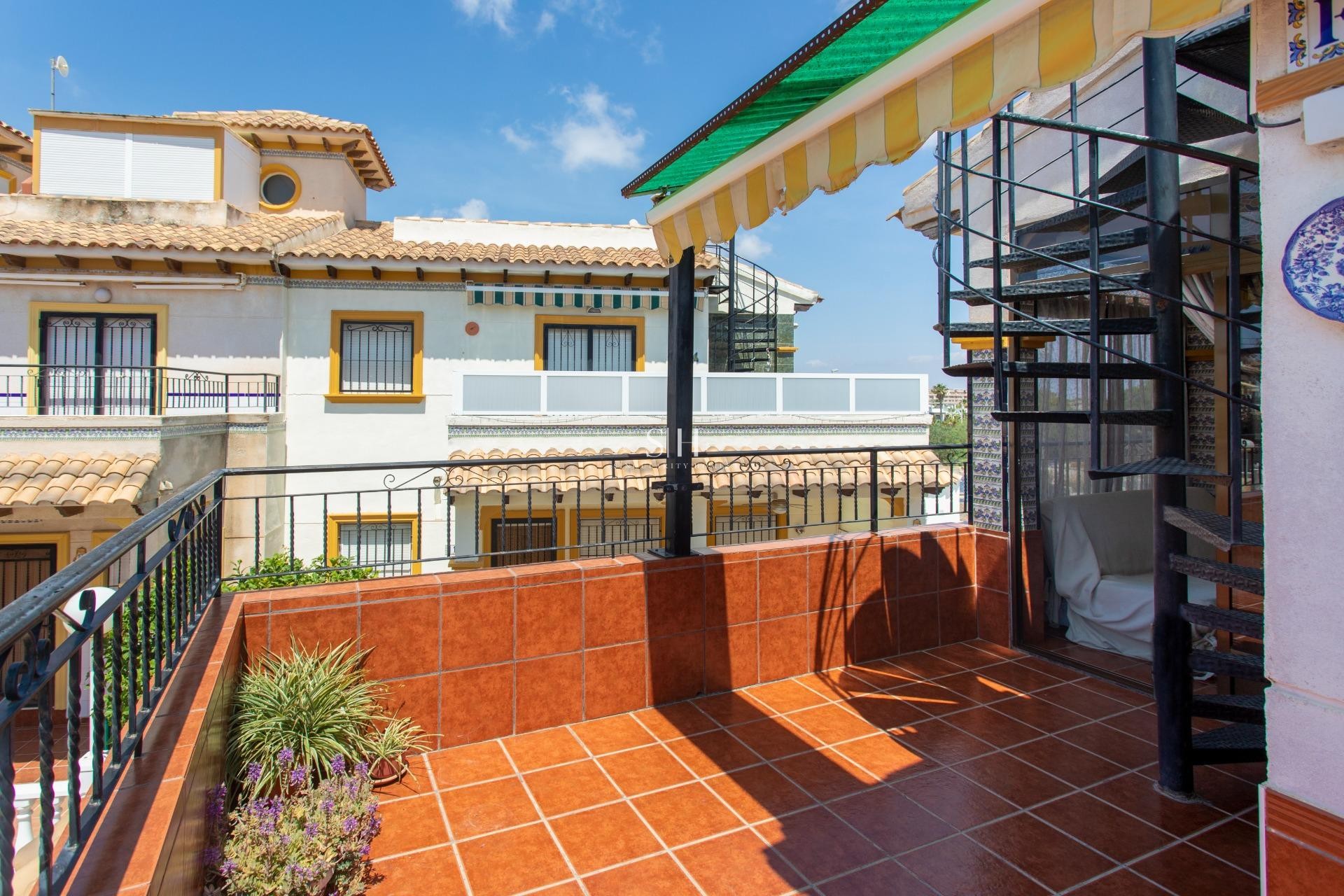 Resale - Bungalow - Orihuela Costa - Punta Prima