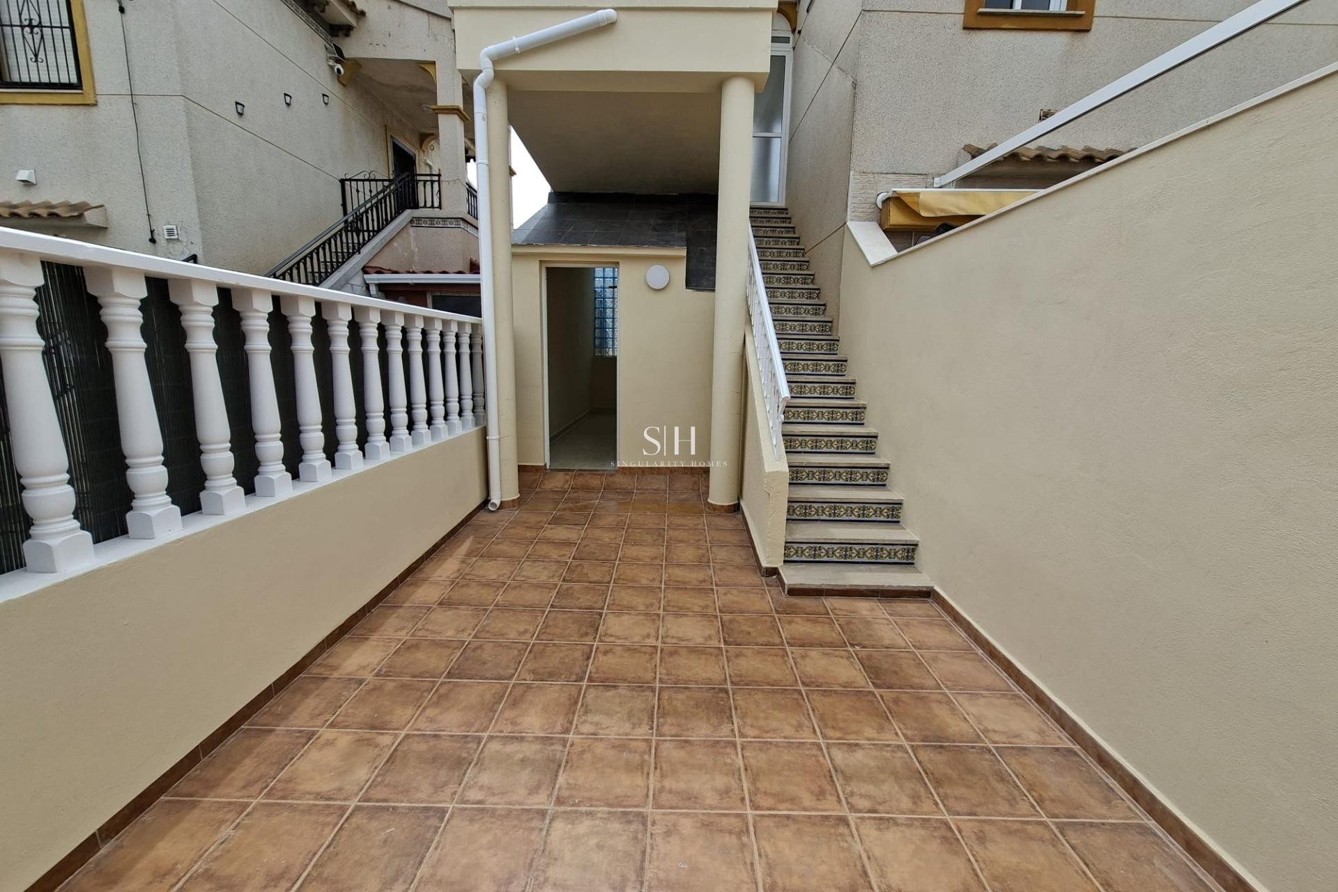 Resale - Bungalow - Orihuela Costa - Punta Prima