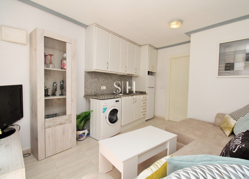 Resale - Bungalow - Orihuela Costa - Villamartin