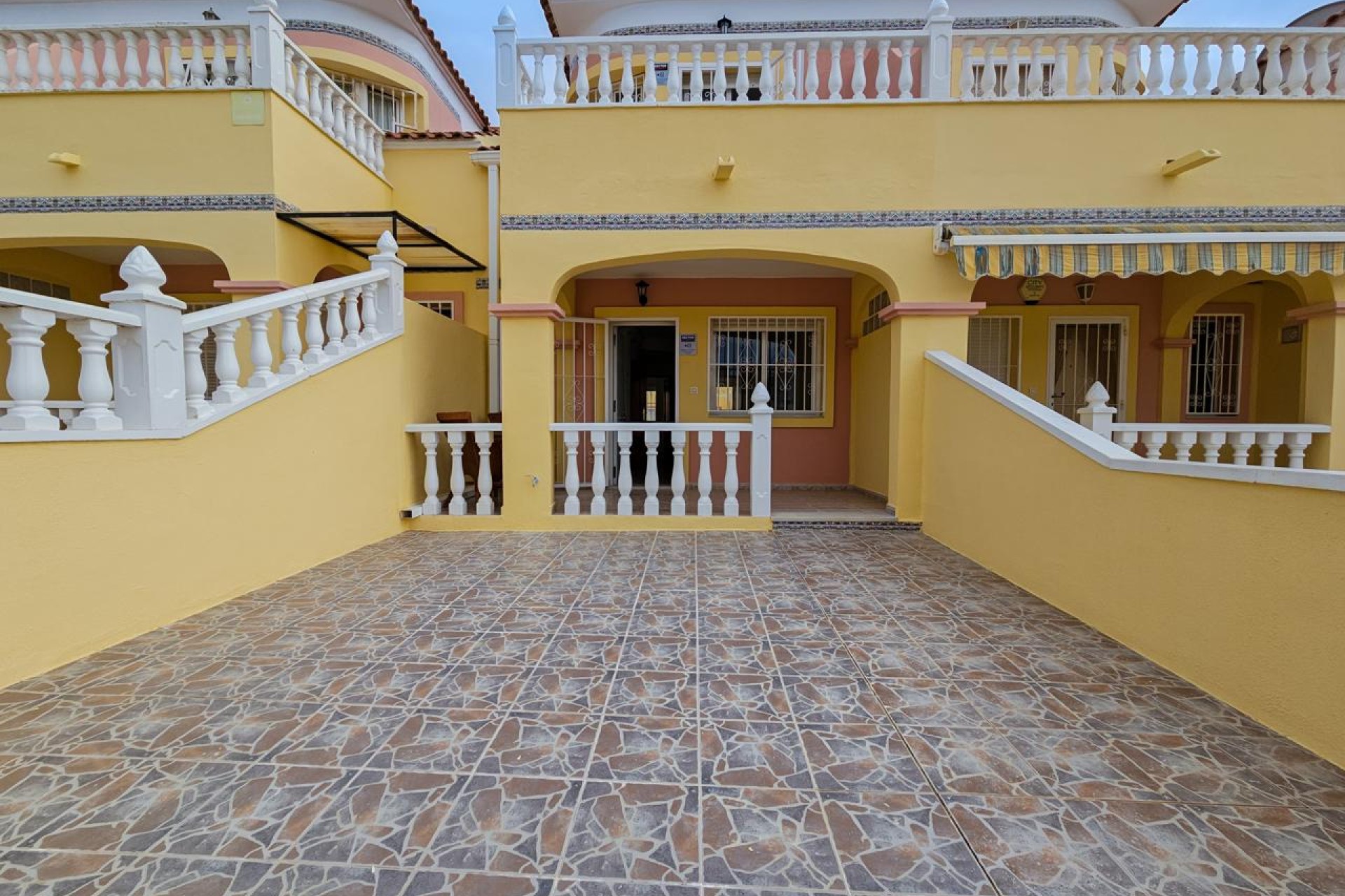 Resale - Bungalow - Orihuela - Inland