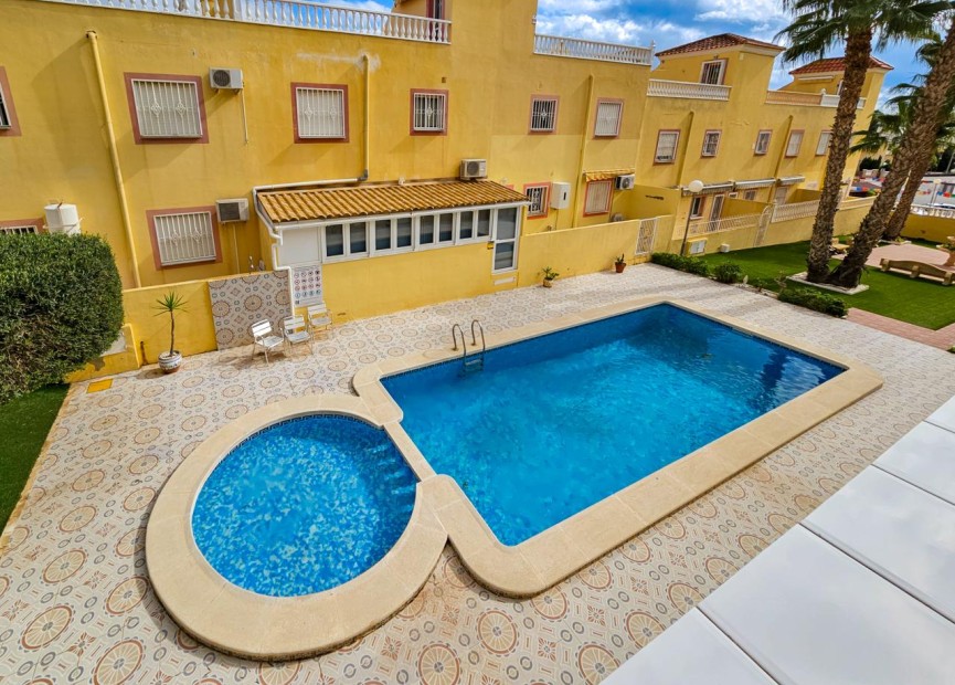 Resale - Bungalow - Orihuela - Inland